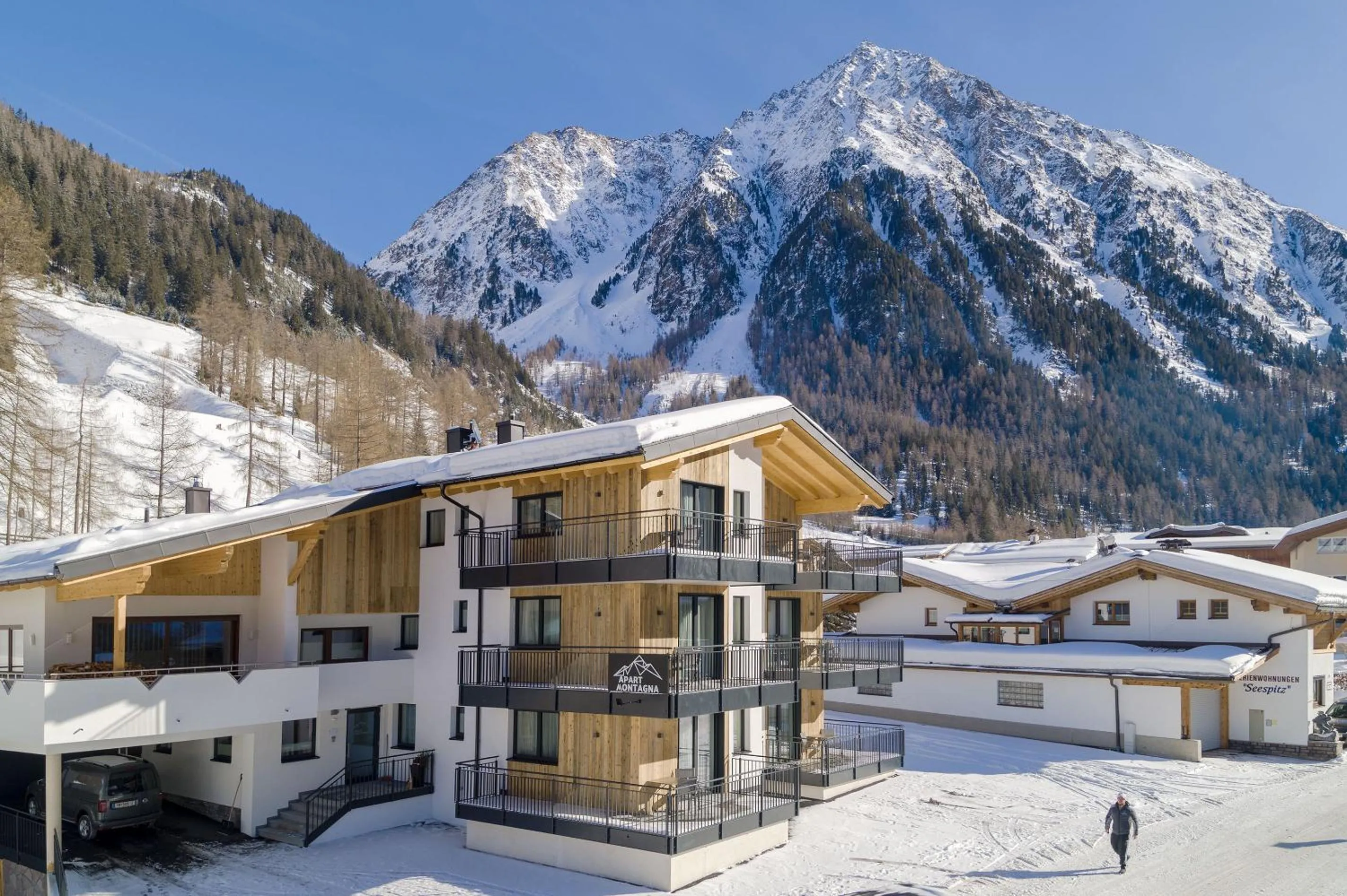 Property building in Apart Montagna