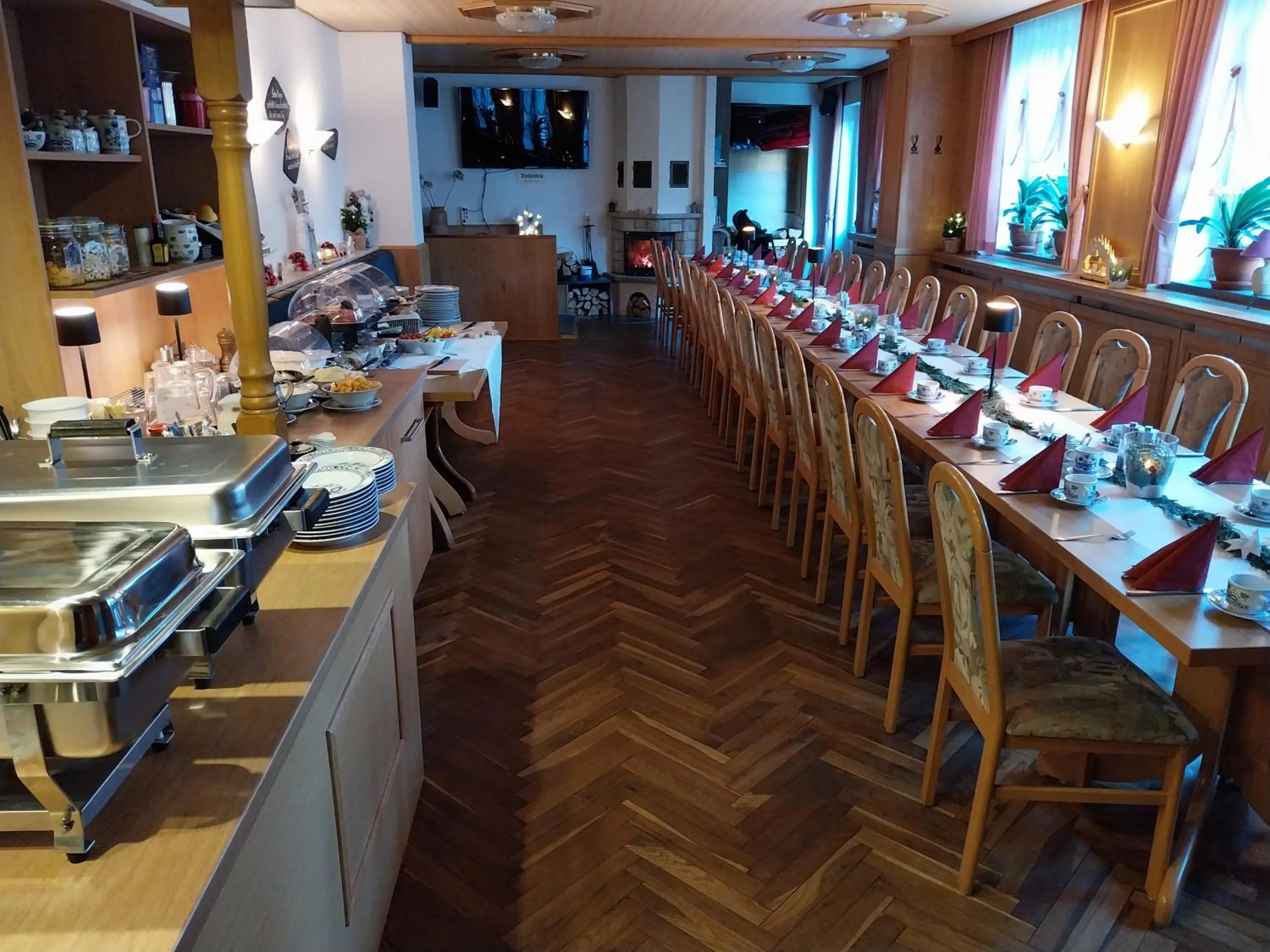 Restaurant/places to eat in Landhotel Waldschlößchen mit Gaststube