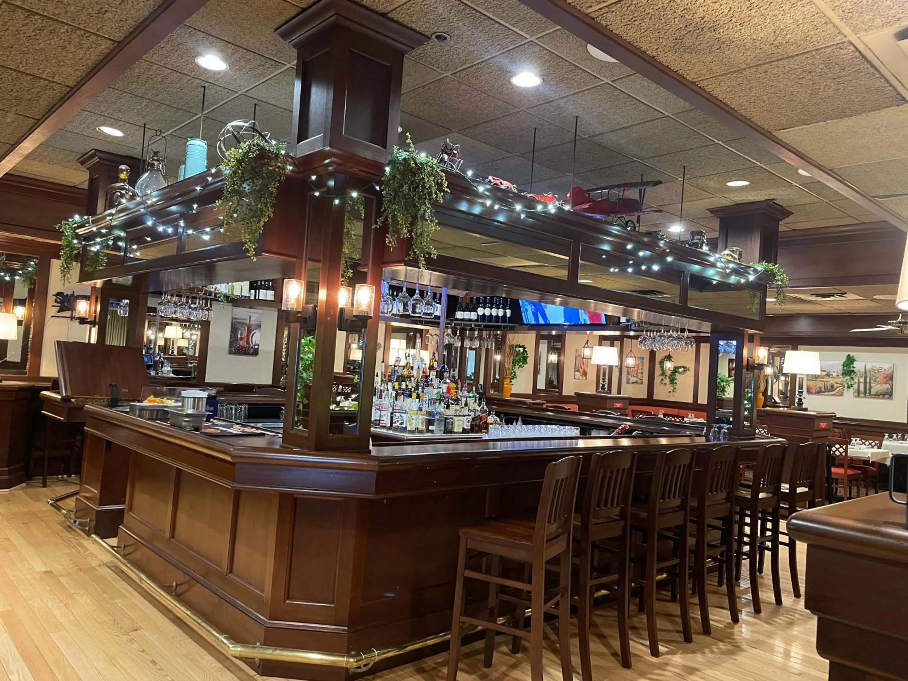 Restaurant/places to eat in Ramada by Wyndham Seekonk Providence Area