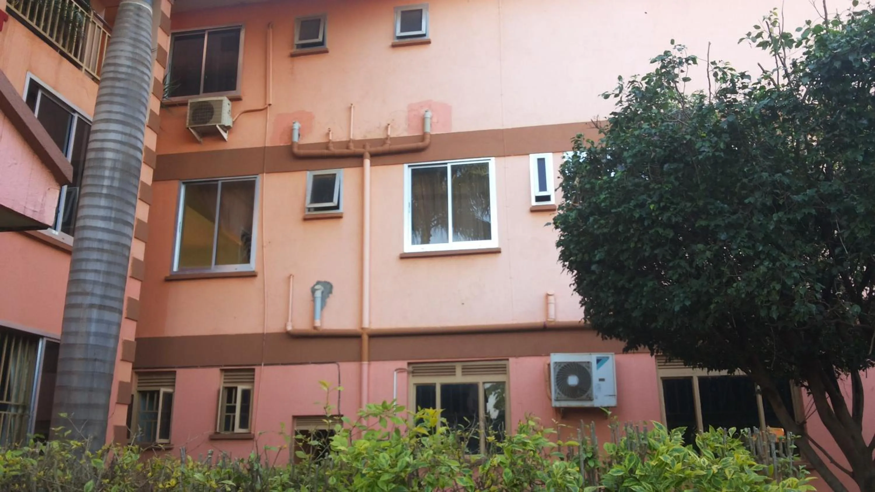 Property building in DaysInn Hotel