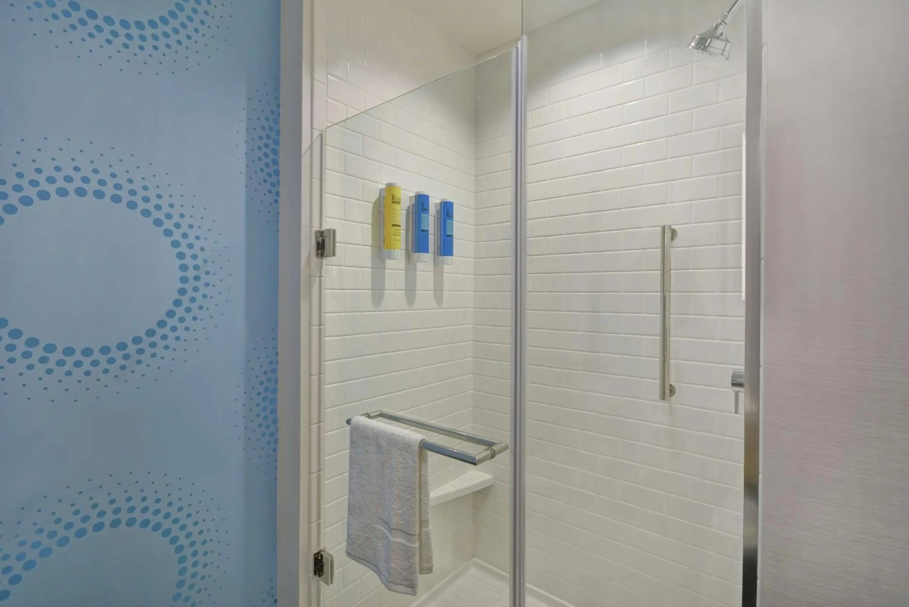 Bathroom in Tru By Hilton Fort Worth Fossil Creek