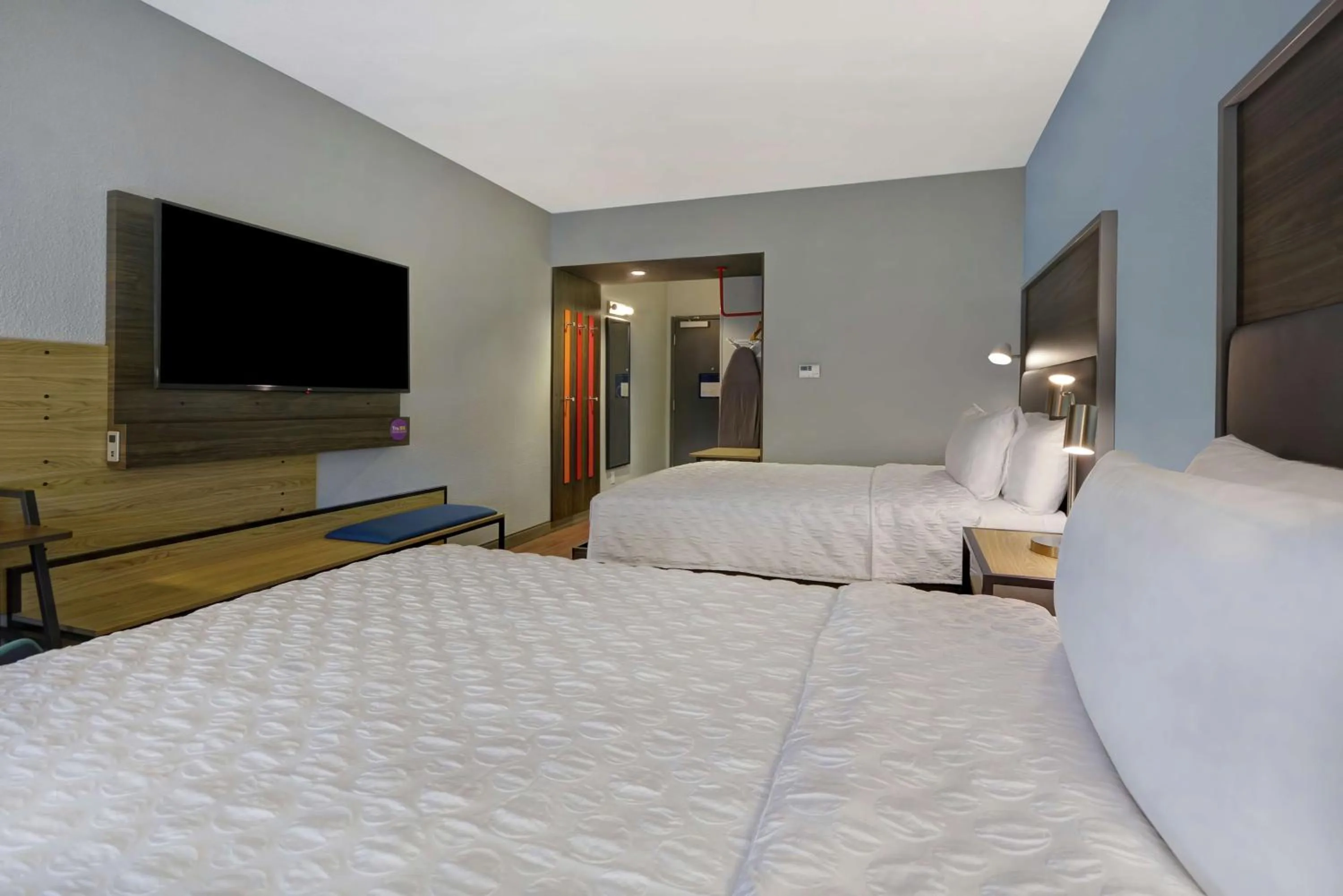 Bedroom, Bed in Tru By Hilton Fort Worth Fossil Creek