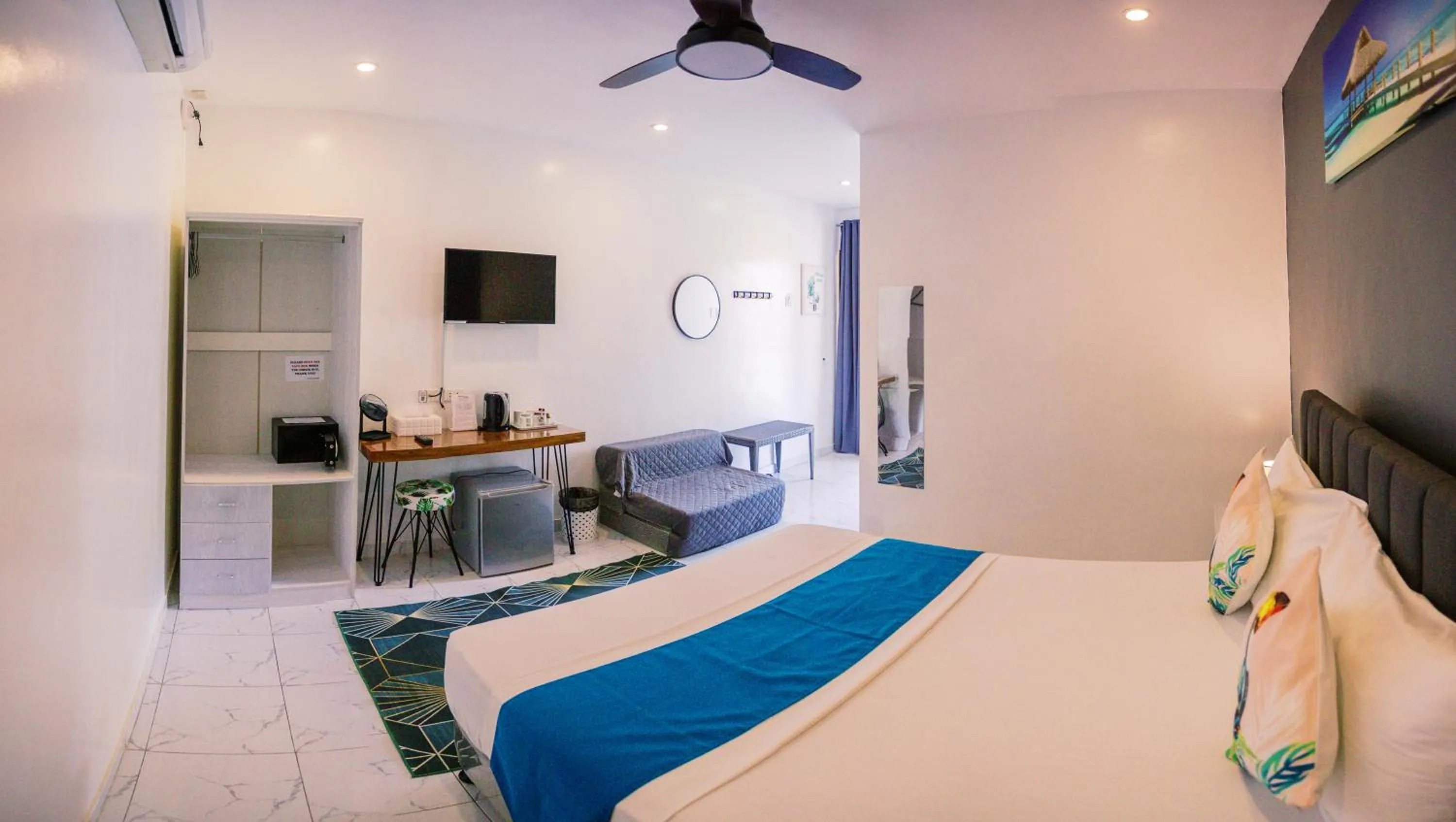 Bed in Selectum Mangrove Resort