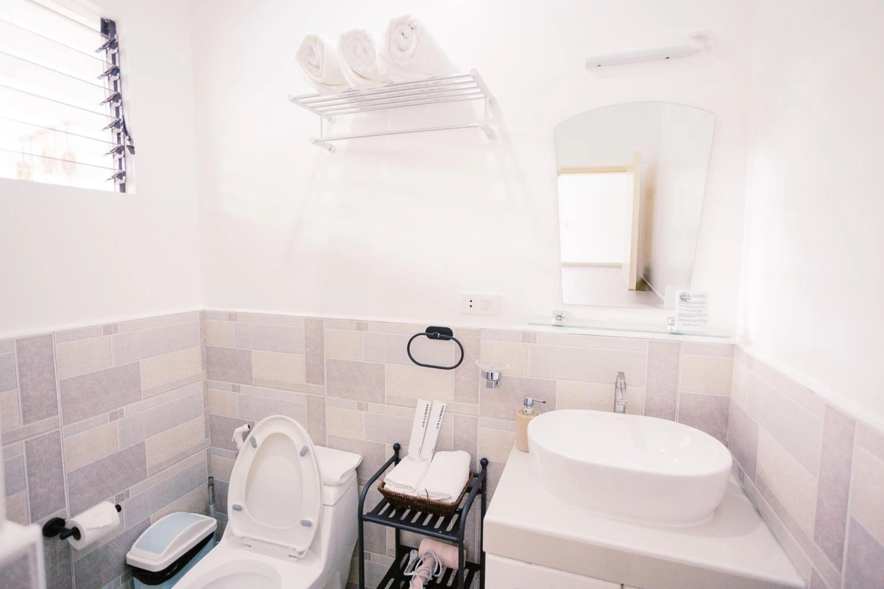 Toilet in Selectum Mangrove Resort