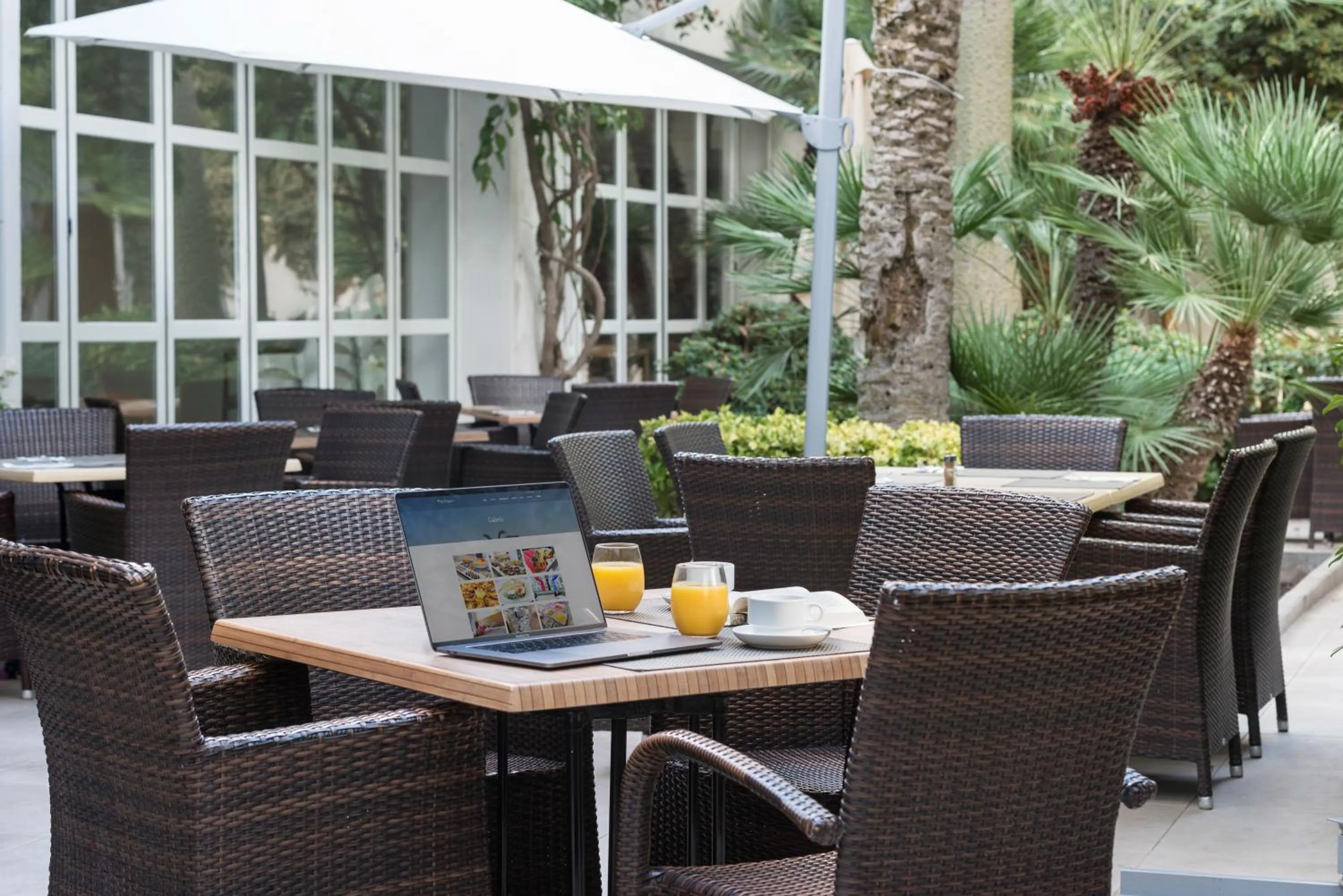 Patio in Aparthotel Ses Fotges