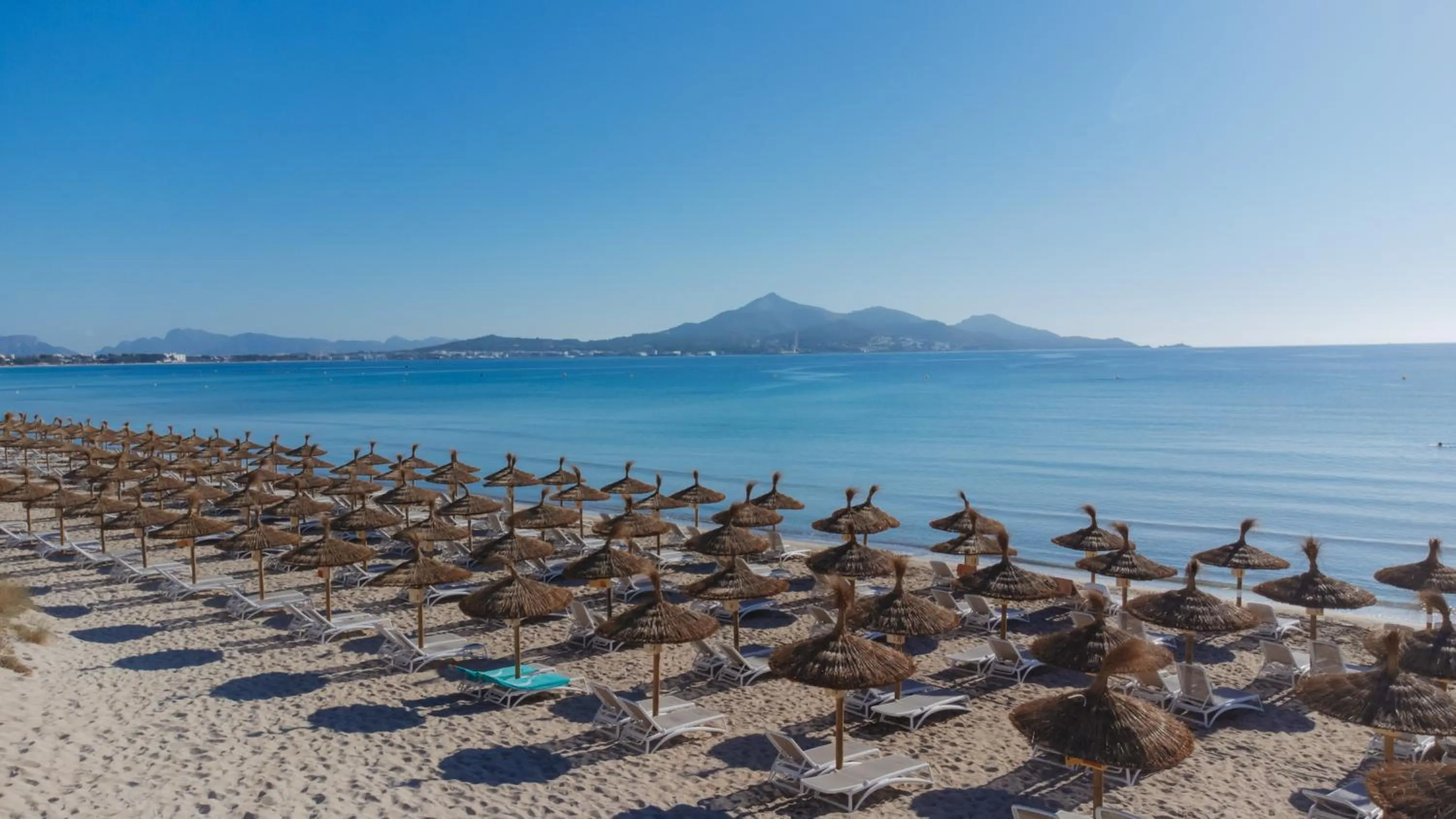 Beach in Aparthotel Ses Fotges