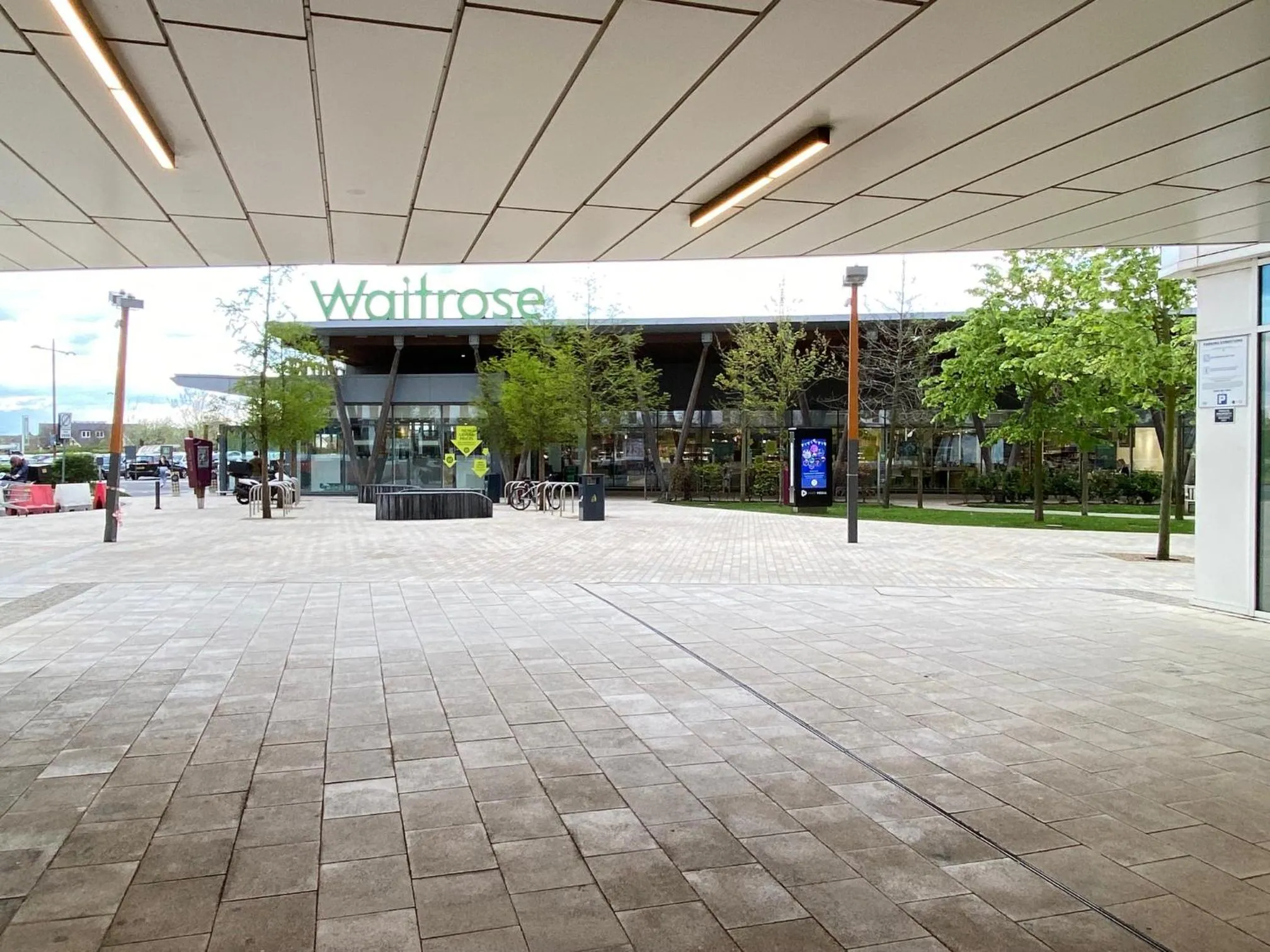 Berks Luxury Serviced Apartments , free parking, free Gym and free wifi