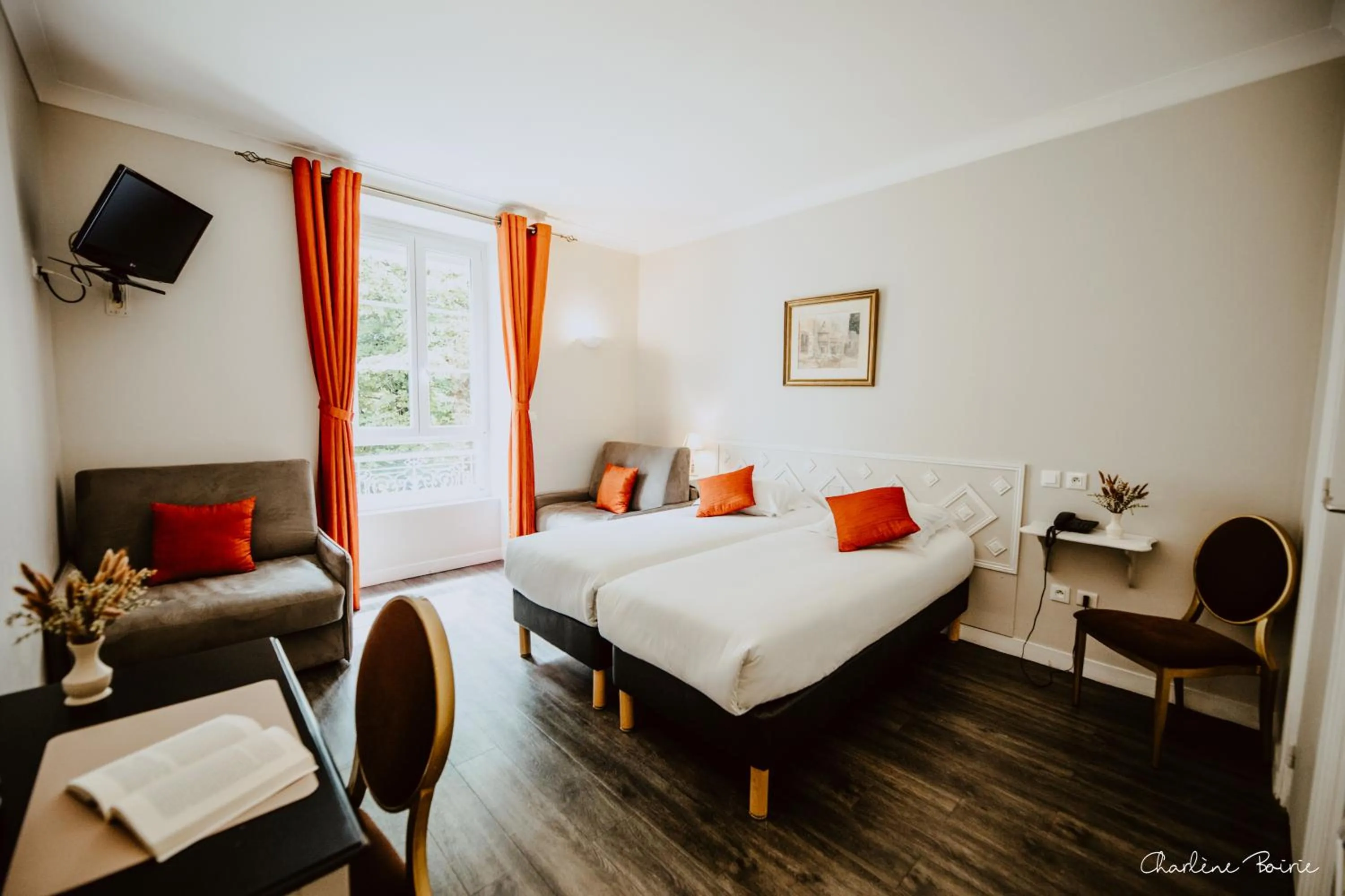 Bed in Grand Hotel Des Bains & Villas des Bains