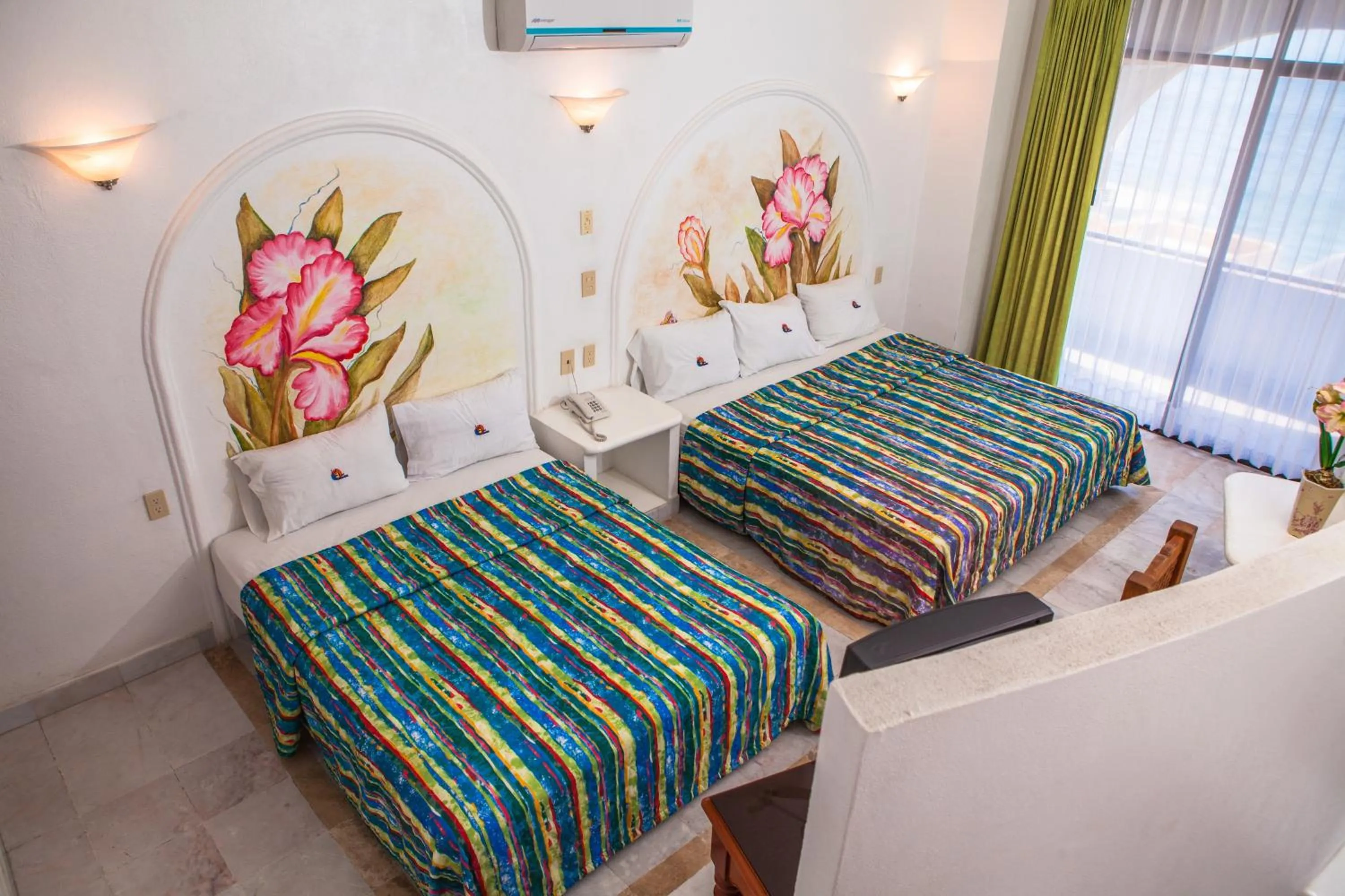 Bedroom, Bed in Hotel La Alondra