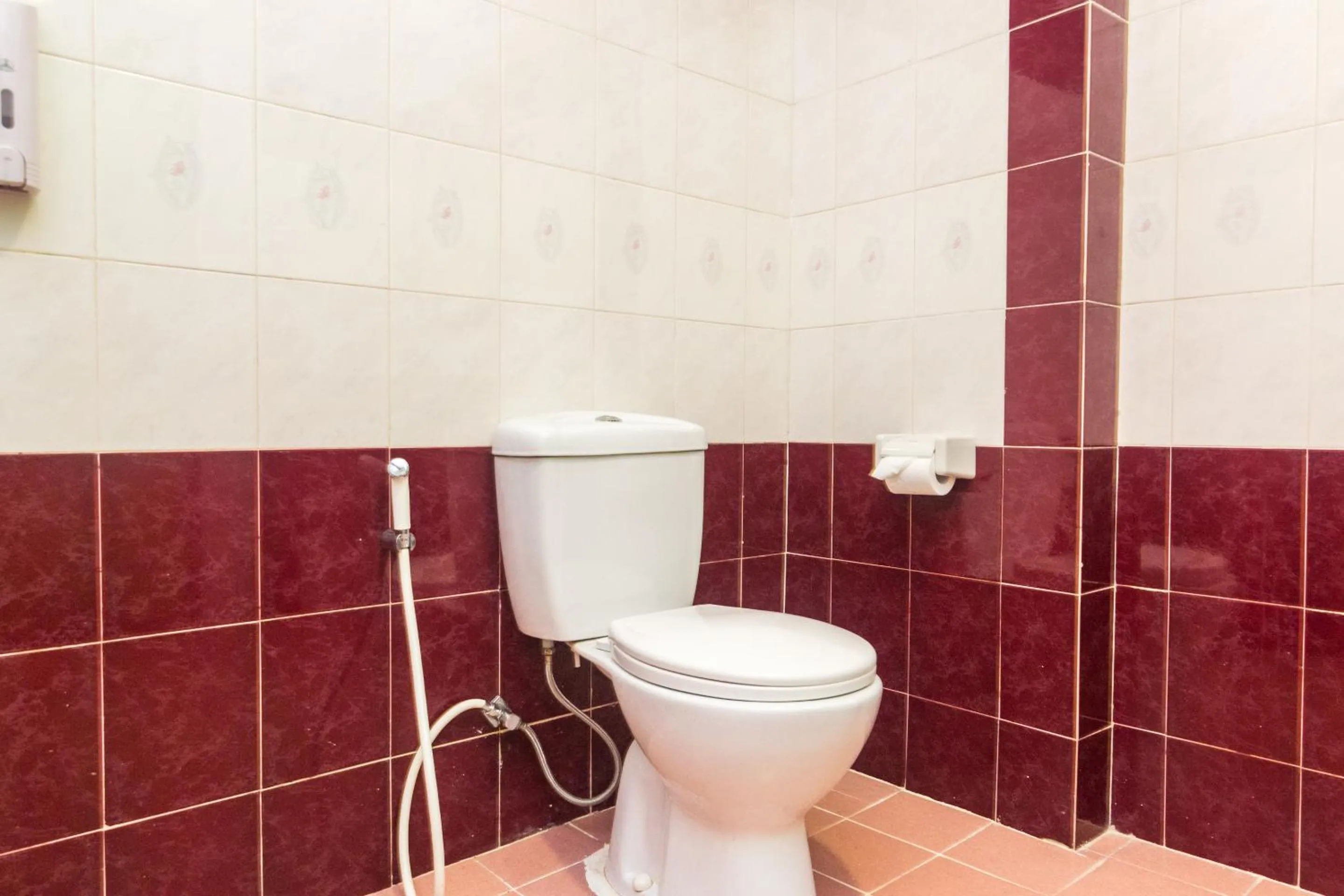 Bathroom in Kita Hotel