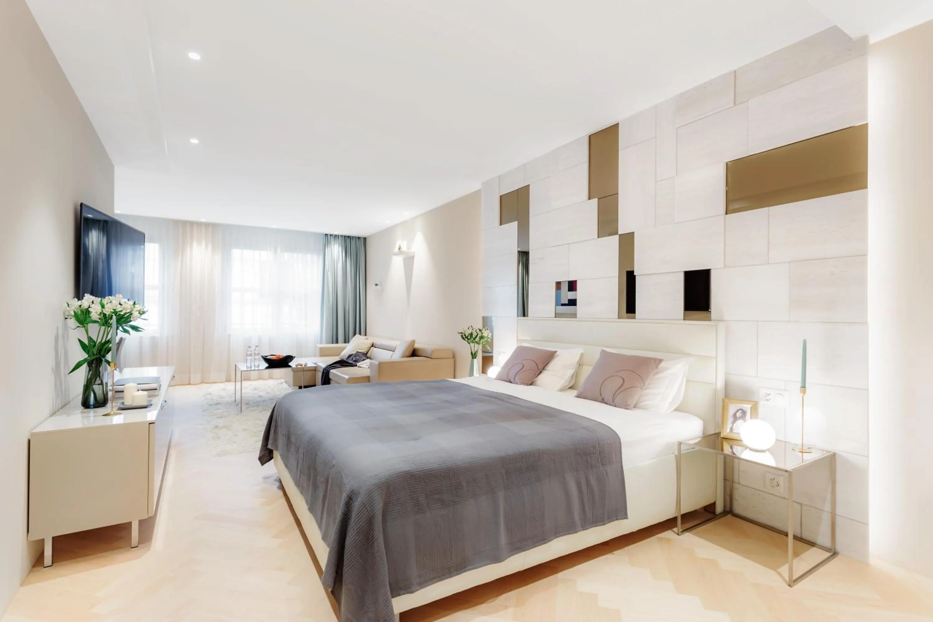 Bed in VISIONAPARTMENTS Bellariastrasse - contactless check-in