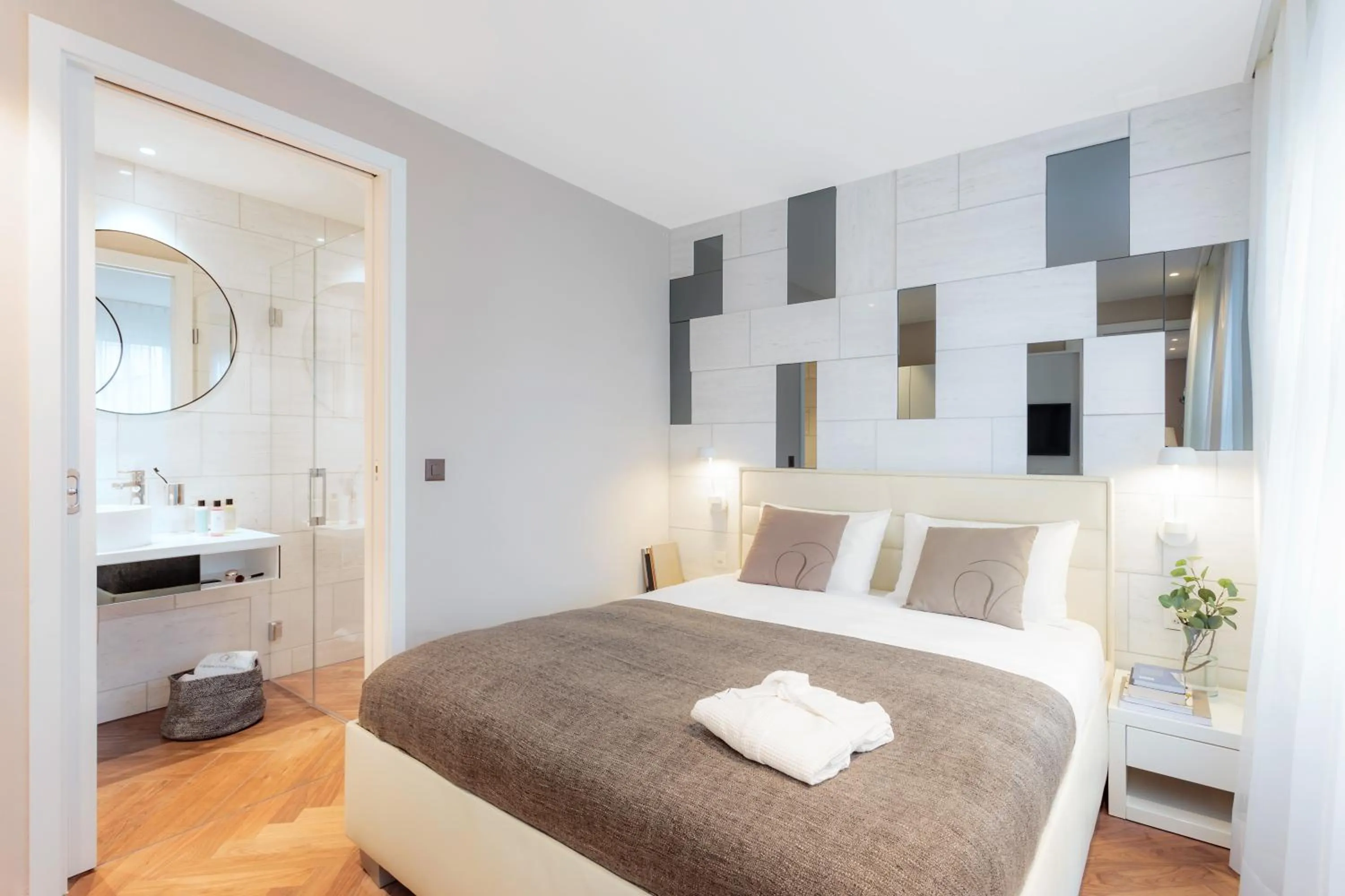 Bed in VISIONAPARTMENTS Bellariastrasse - contactless check-in