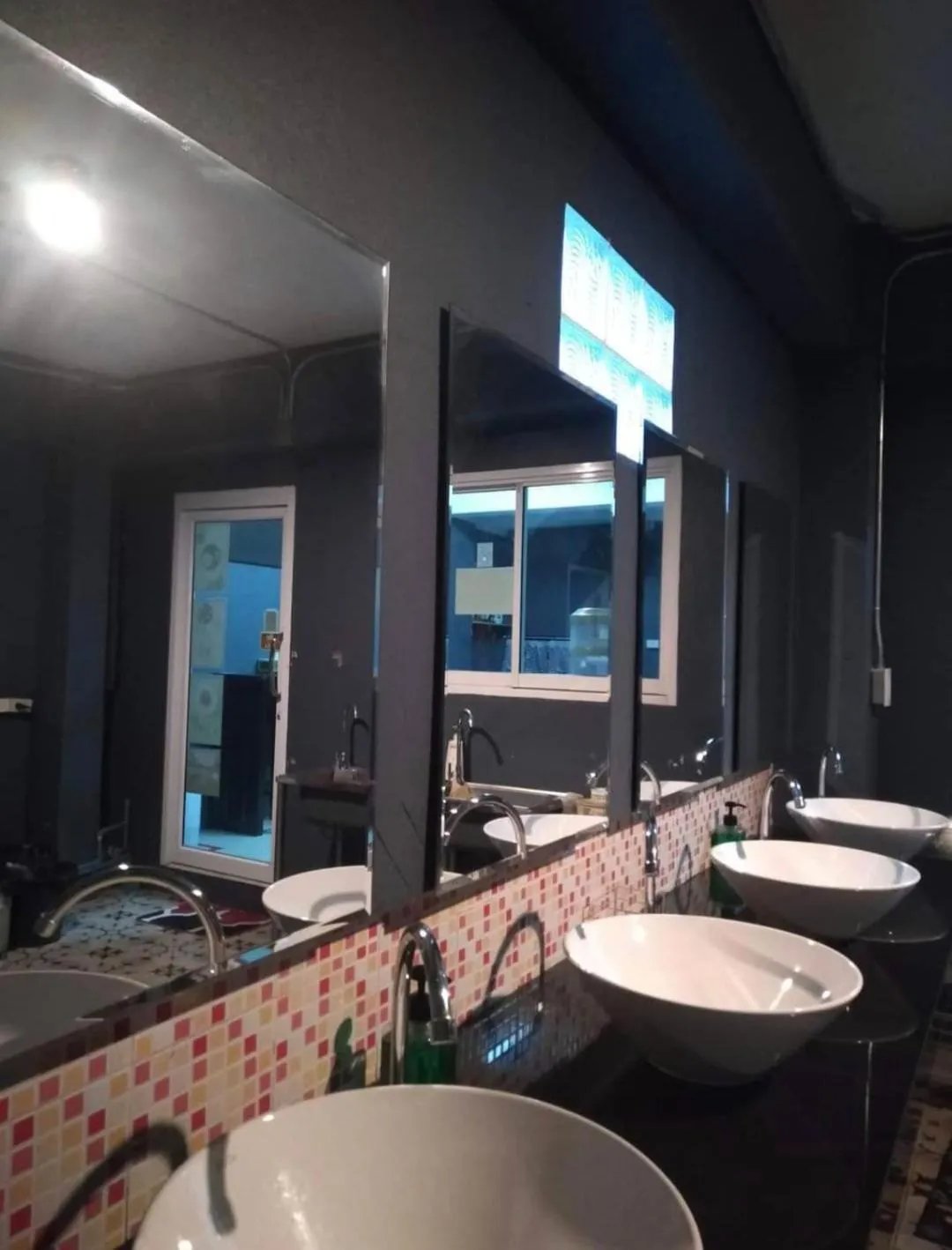 Bathroom in BedCabin