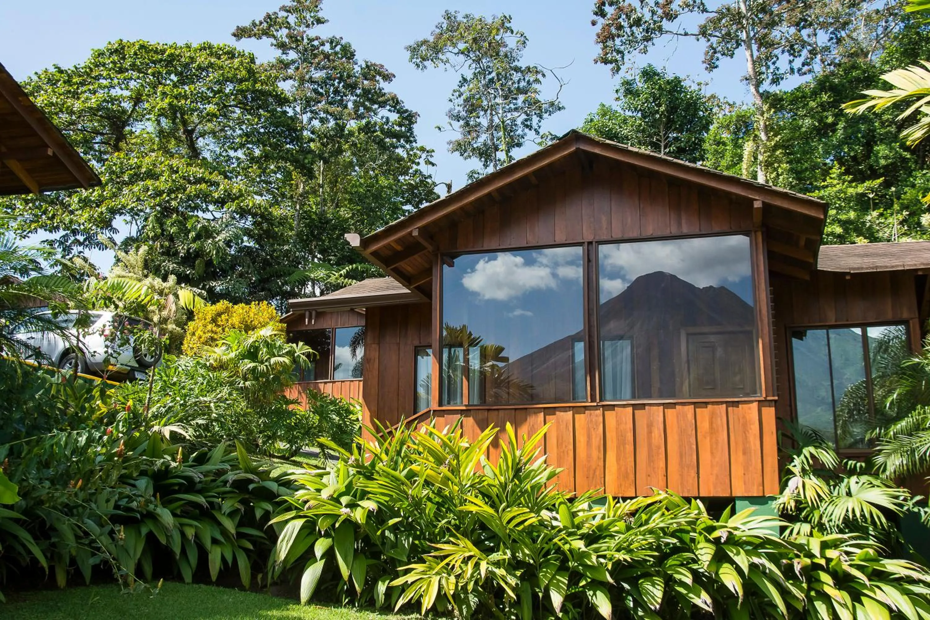 Property building in Arenal Paraiso Resort Spa & Thermo Mineral Hot Springs