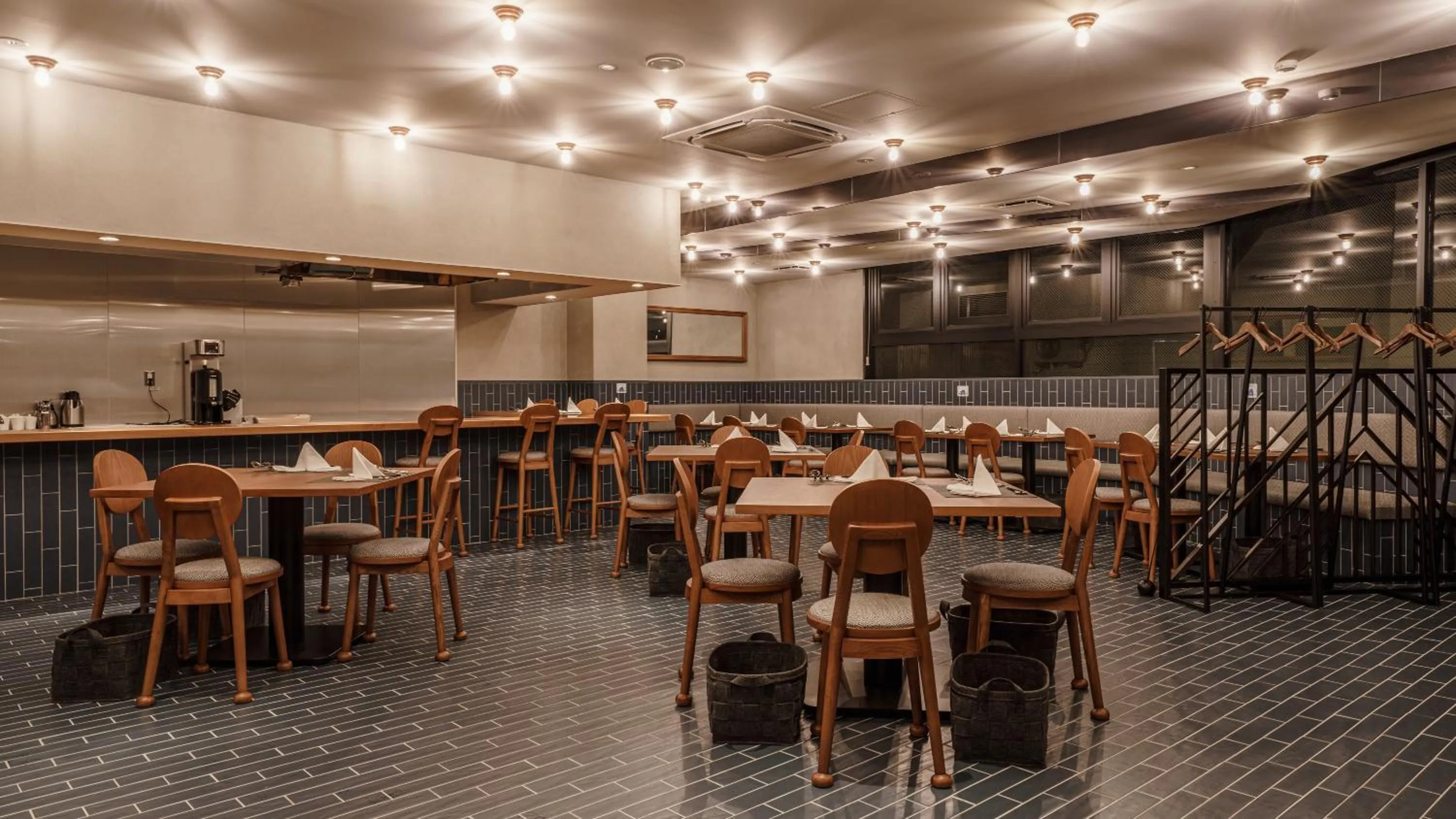 Restaurant/places to eat in Hotel Aoka Kamigoto