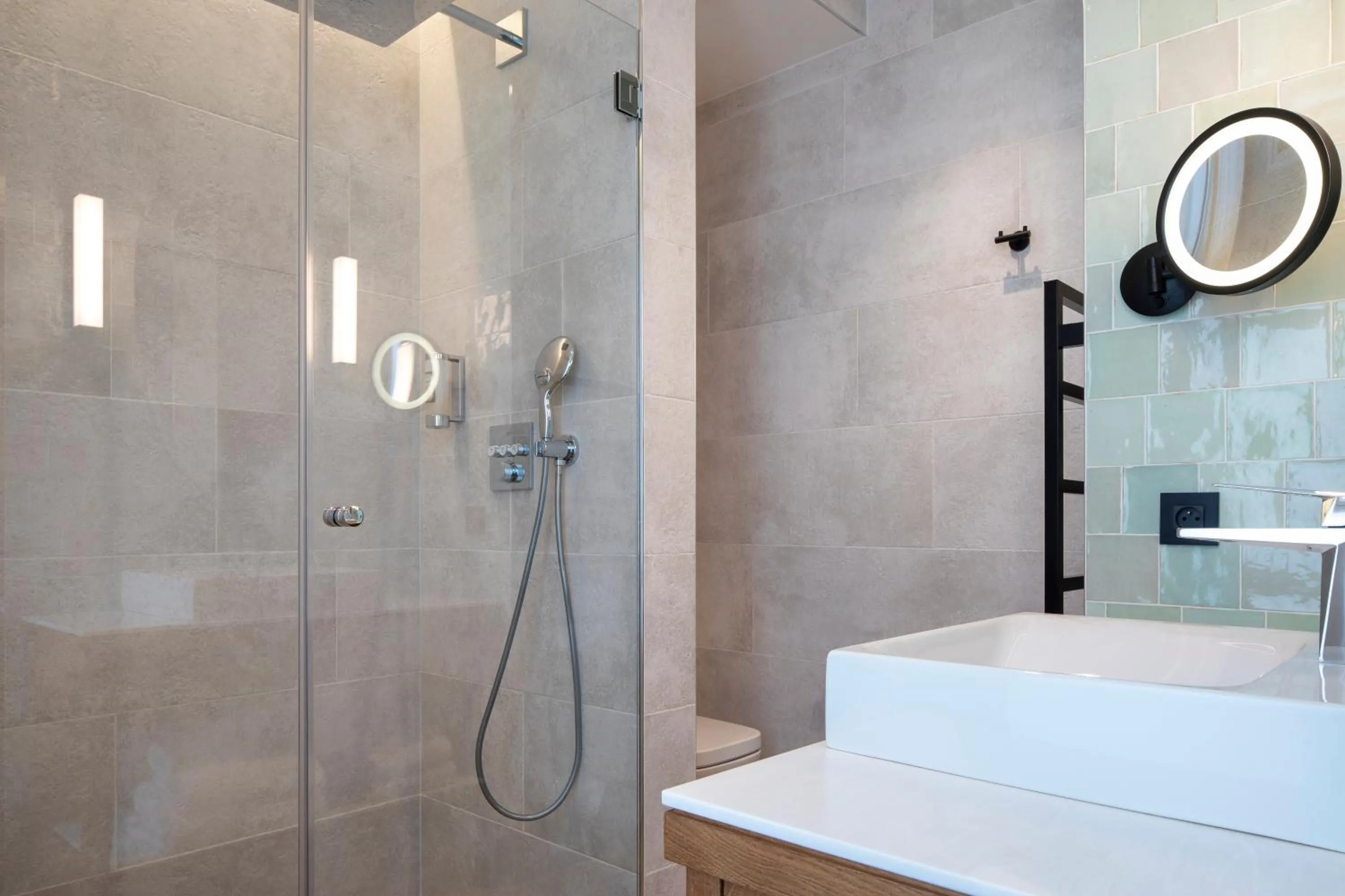 Hôtel des Champs-Elysées