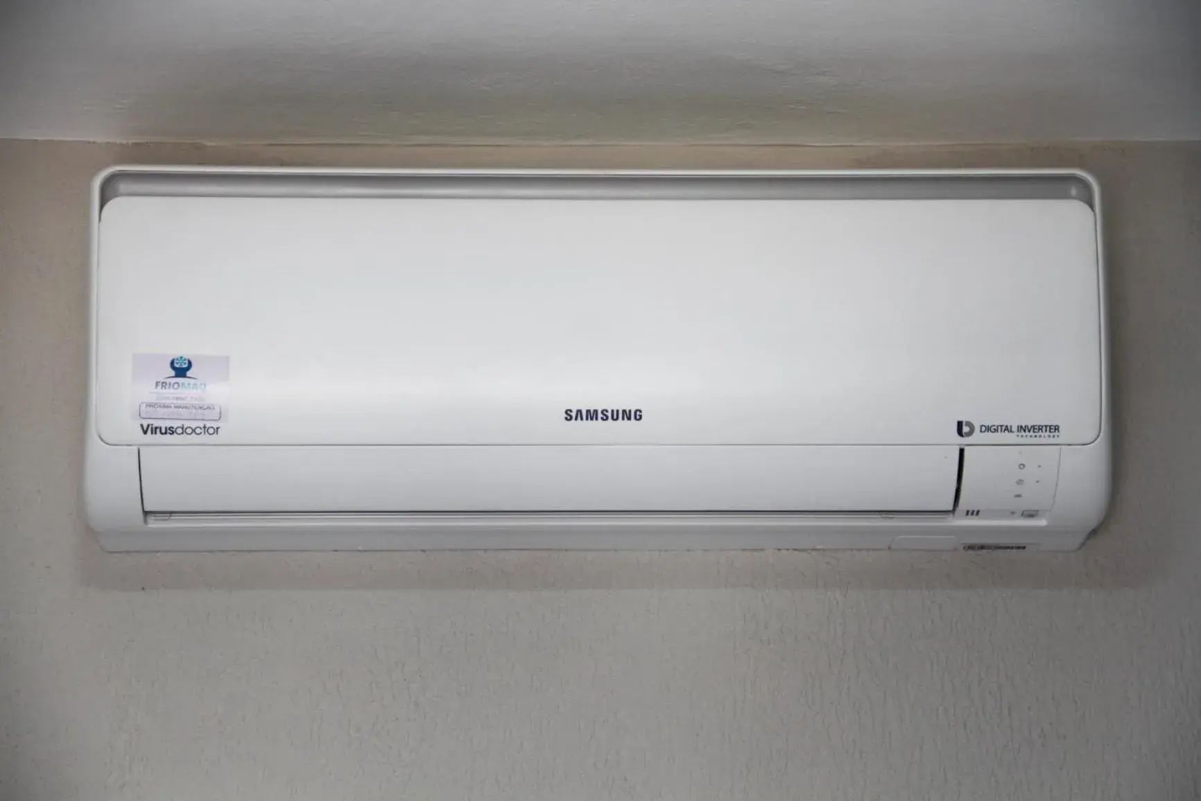 Luxury Twin Room - single occupancy in Presidente Hotel Luxury Twin Room - single occupancy in Presidente Hotel