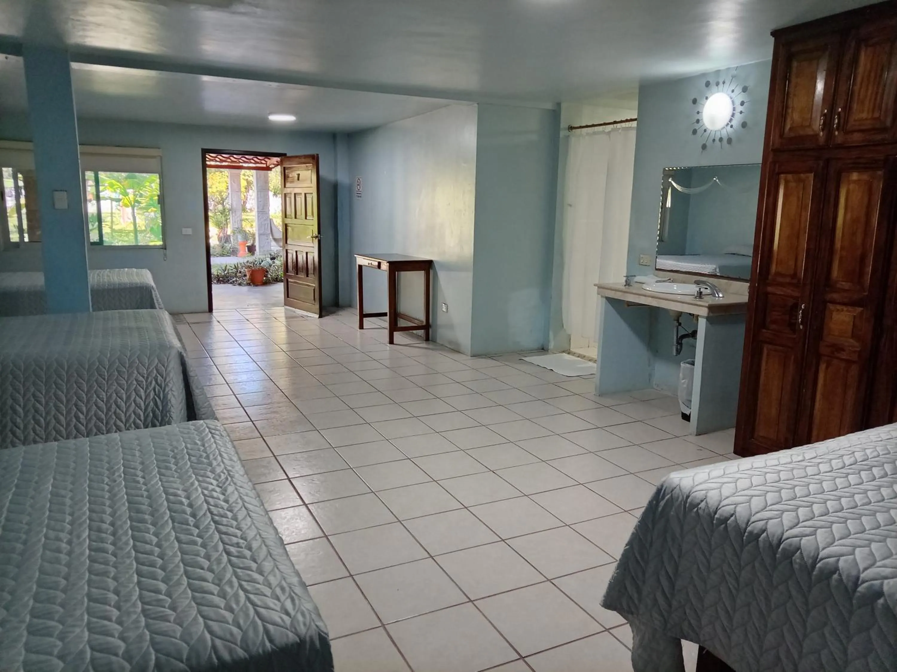 Freedom Shores "La Gringa" Hotel - Universally Designed