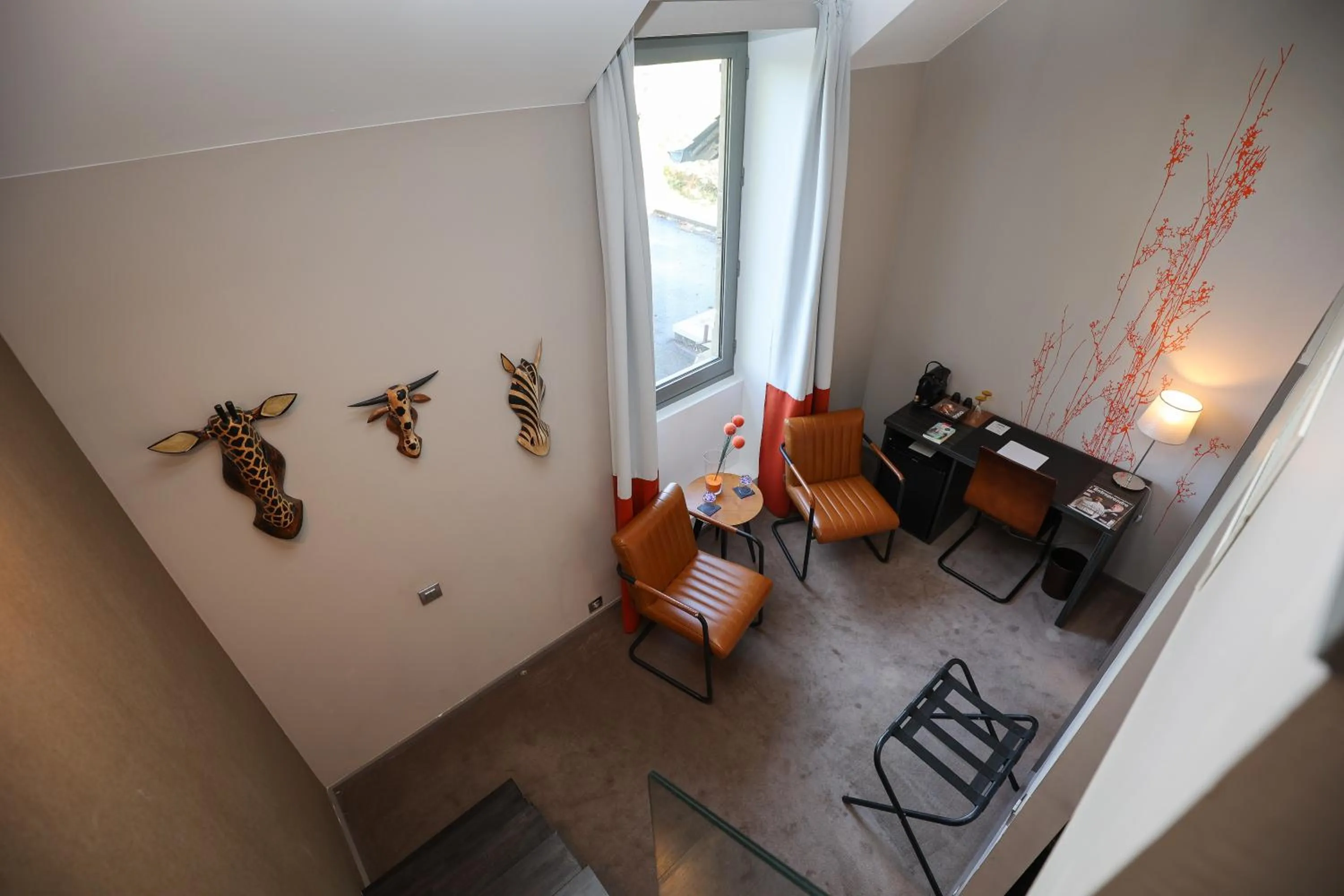 Seating area in Hôtel Château de Lacan