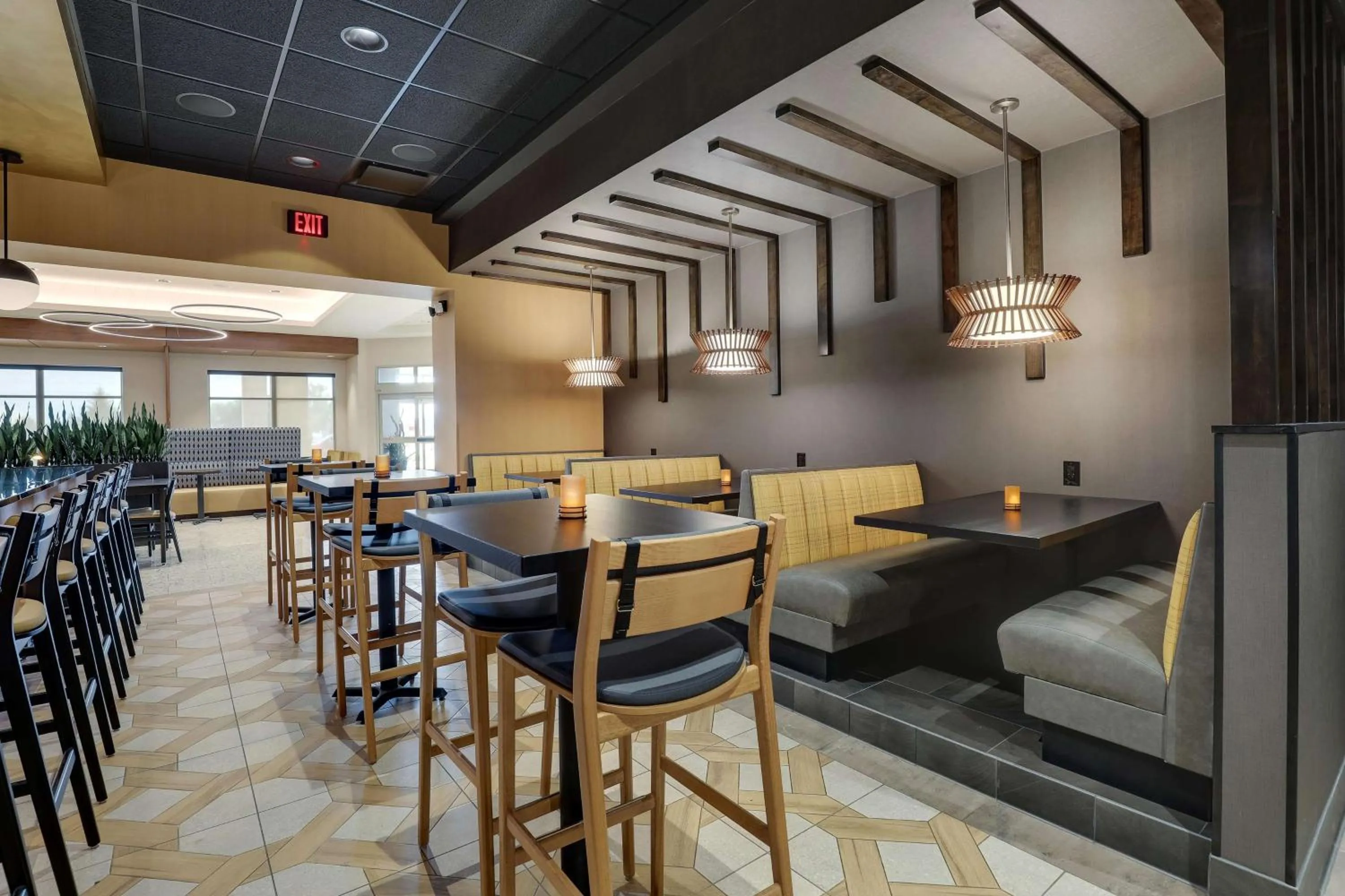 Lounge or bar in Drury Inn & Suites Lafayette IN