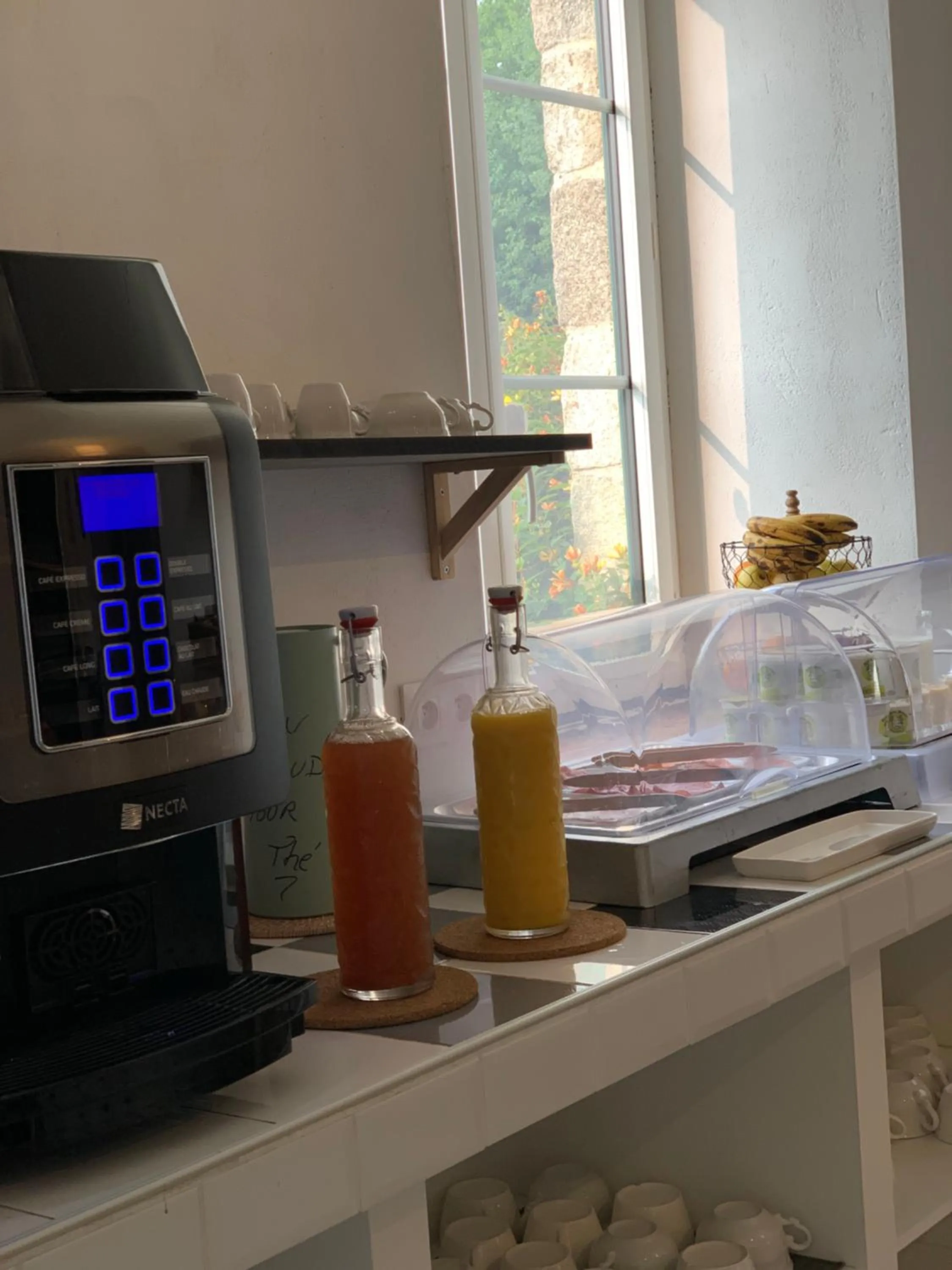 Breakfast in Manoir De Rigourdaine