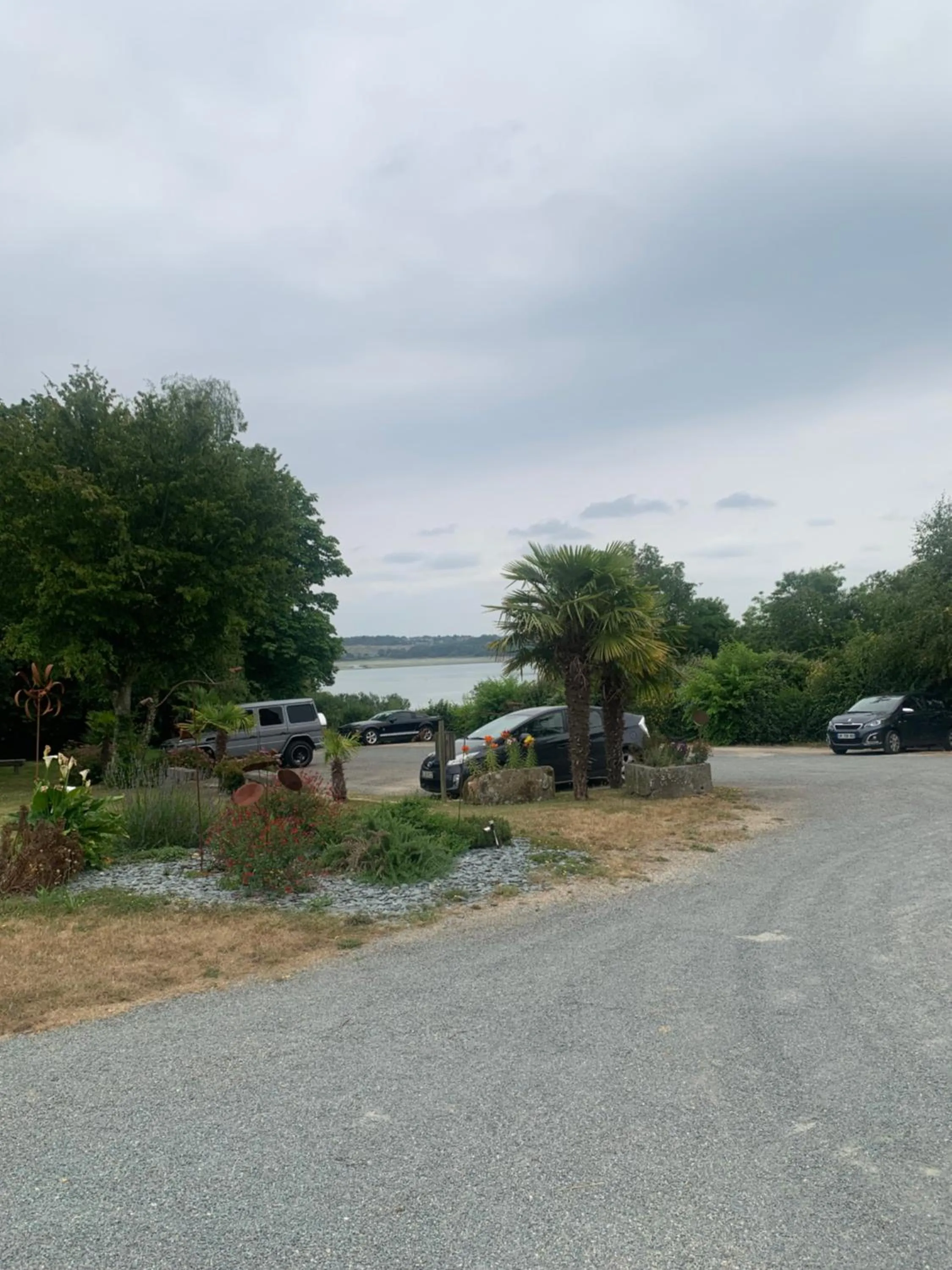 Parking in Manoir De Rigourdaine