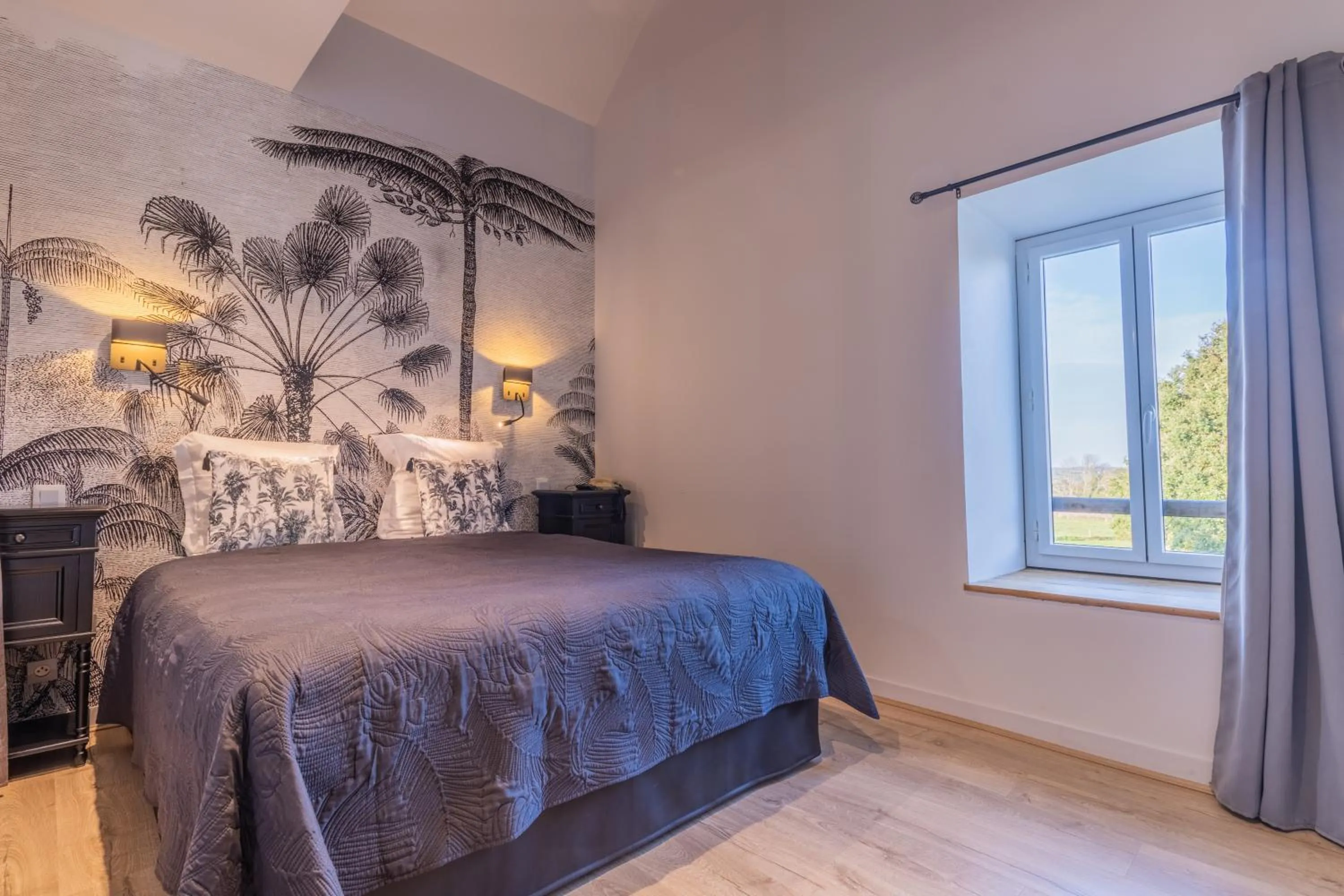 Bedroom, Bed in Manoir De Rigourdaine