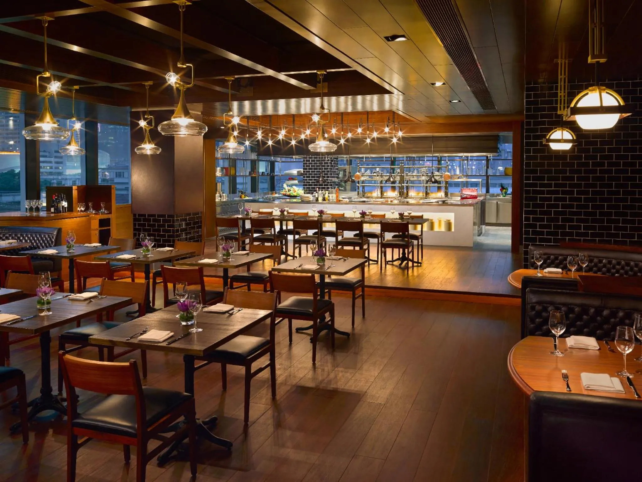 Restaurant/places to eat in Jing An Shangri-La