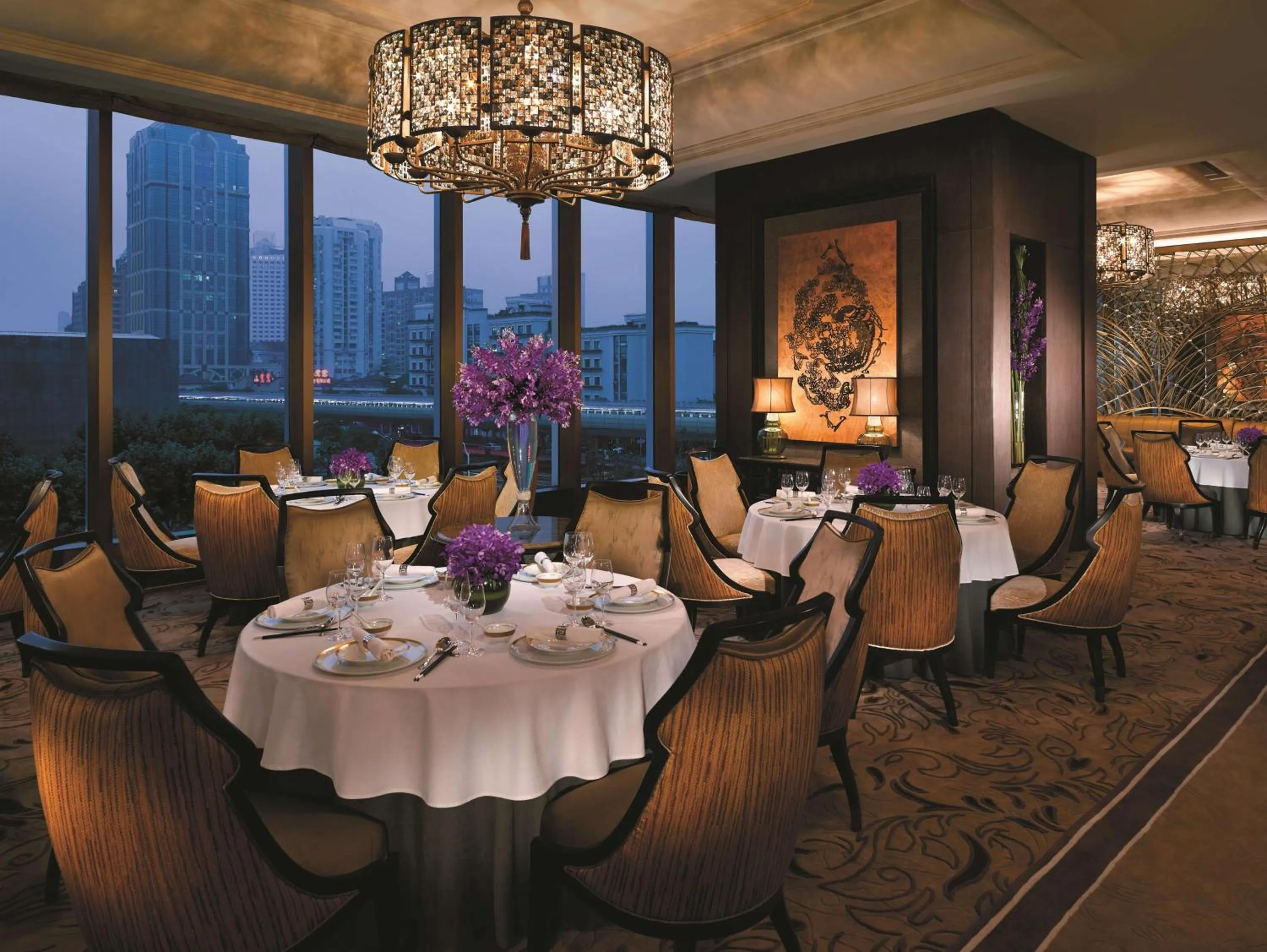 Restaurant/places to eat in Jing An Shangri-La