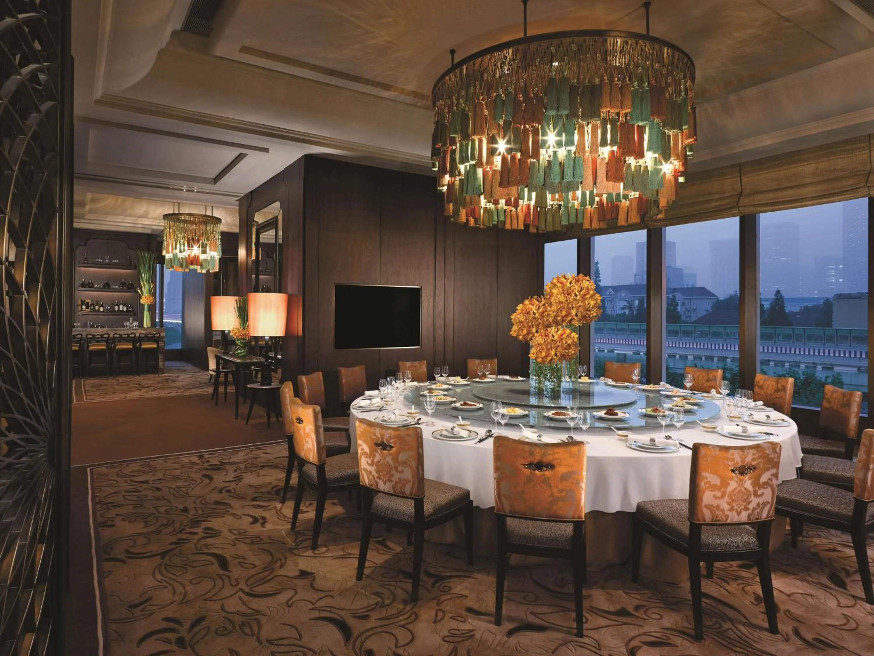 Restaurant/places to eat in Jing An Shangri-La
