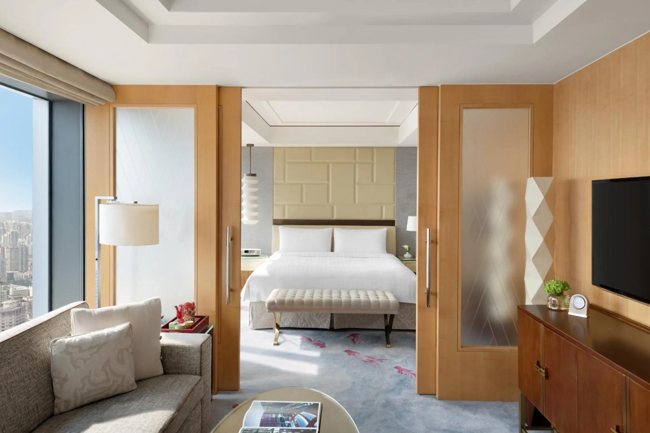 Bedroom, Bed in Jing An Shangri-La