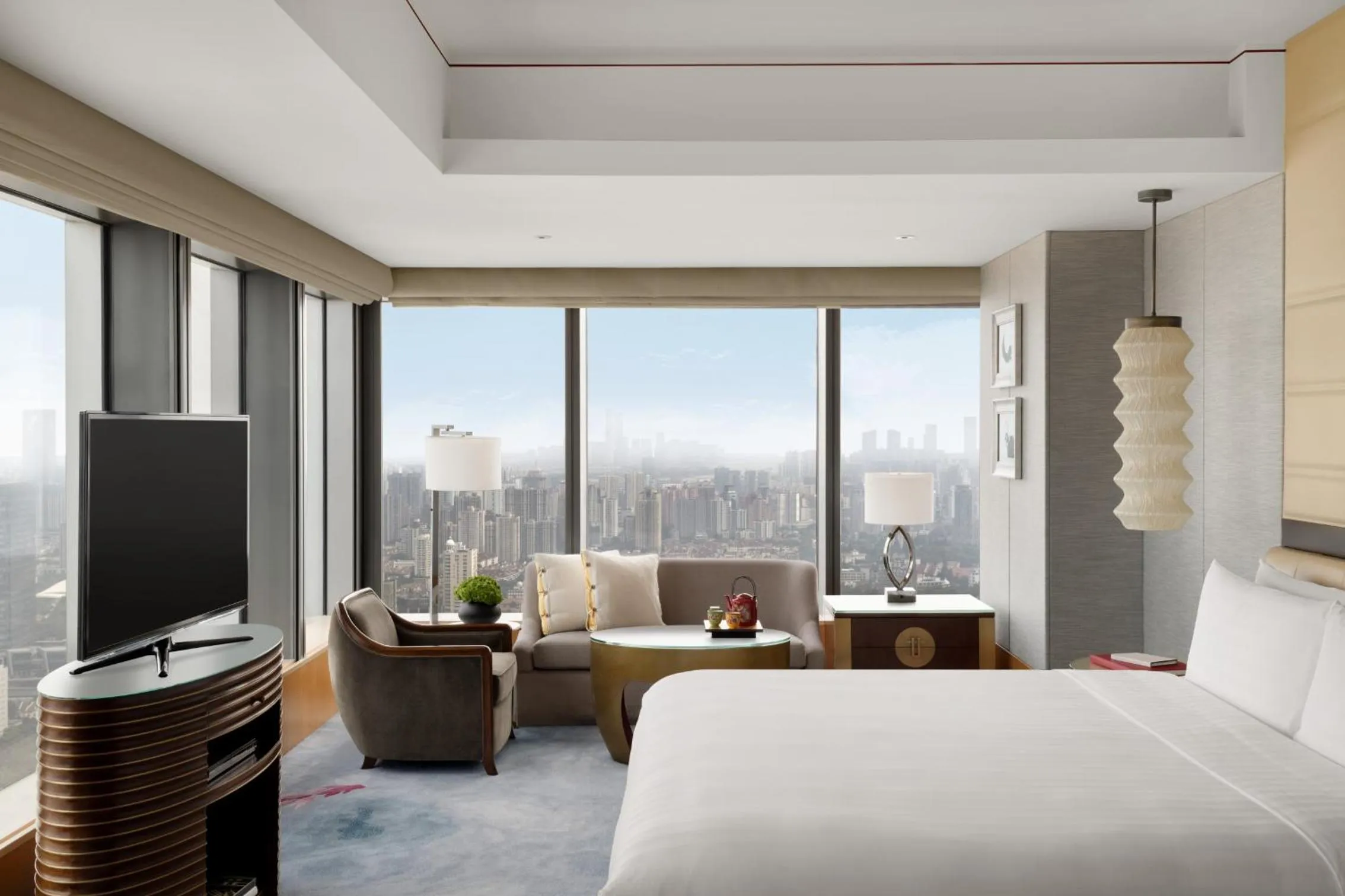 Bedroom, Bed in Jing An Shangri-La