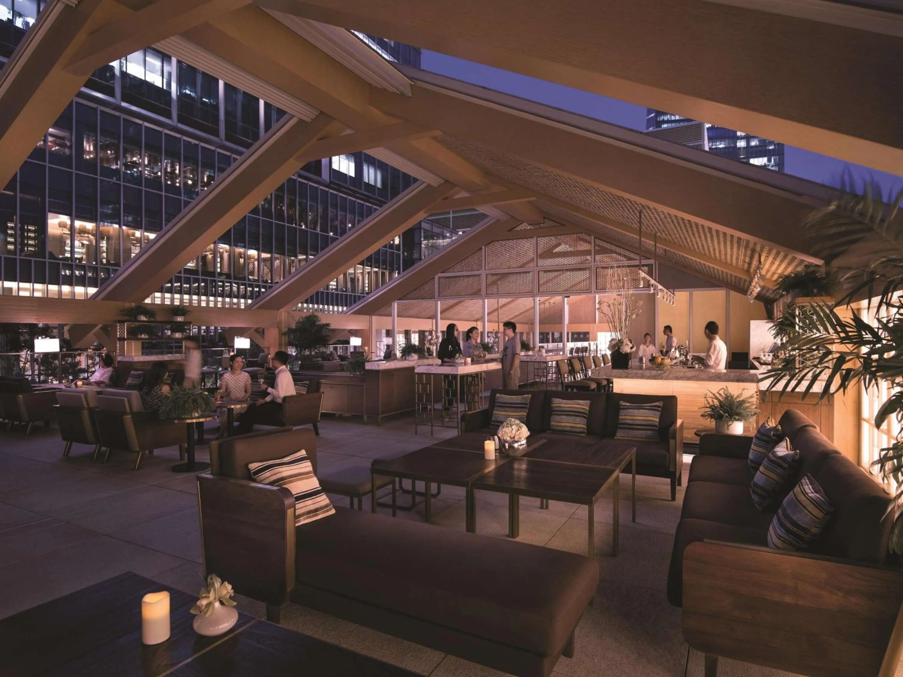 Lounge or bar in Jing An Shangri-La