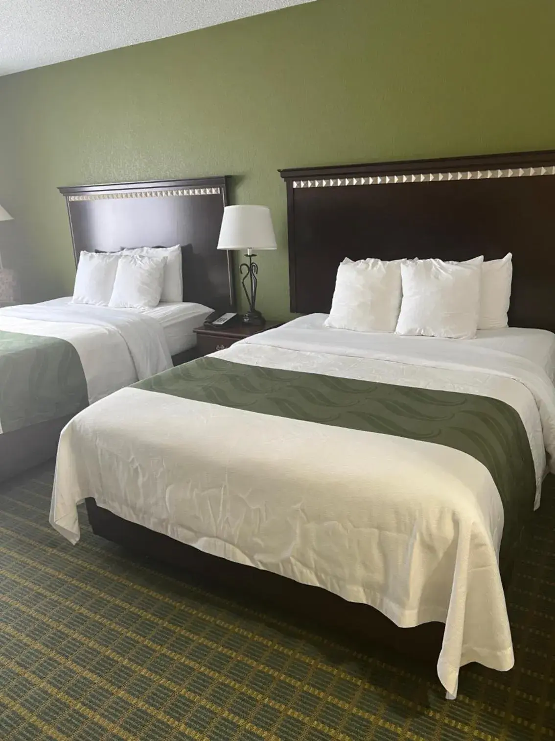 Queen Room with Two Queen Beds - Non-Smoking in Quality Inn Seekonk-Providence Queen Room with Two Queen Beds - Non-Smoking in Quality Inn Seekonk-Providence