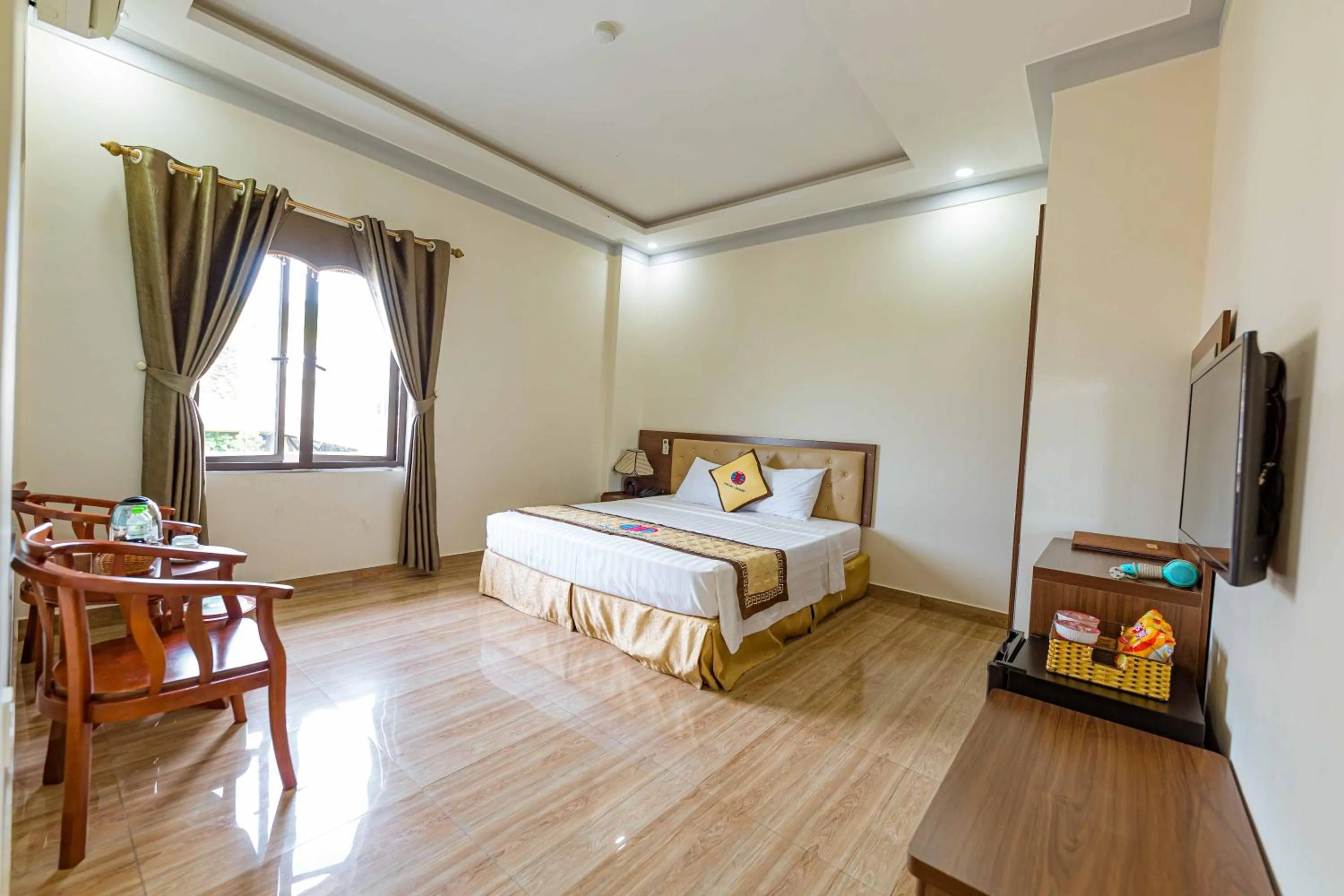 Bed in Hon Dau Resort