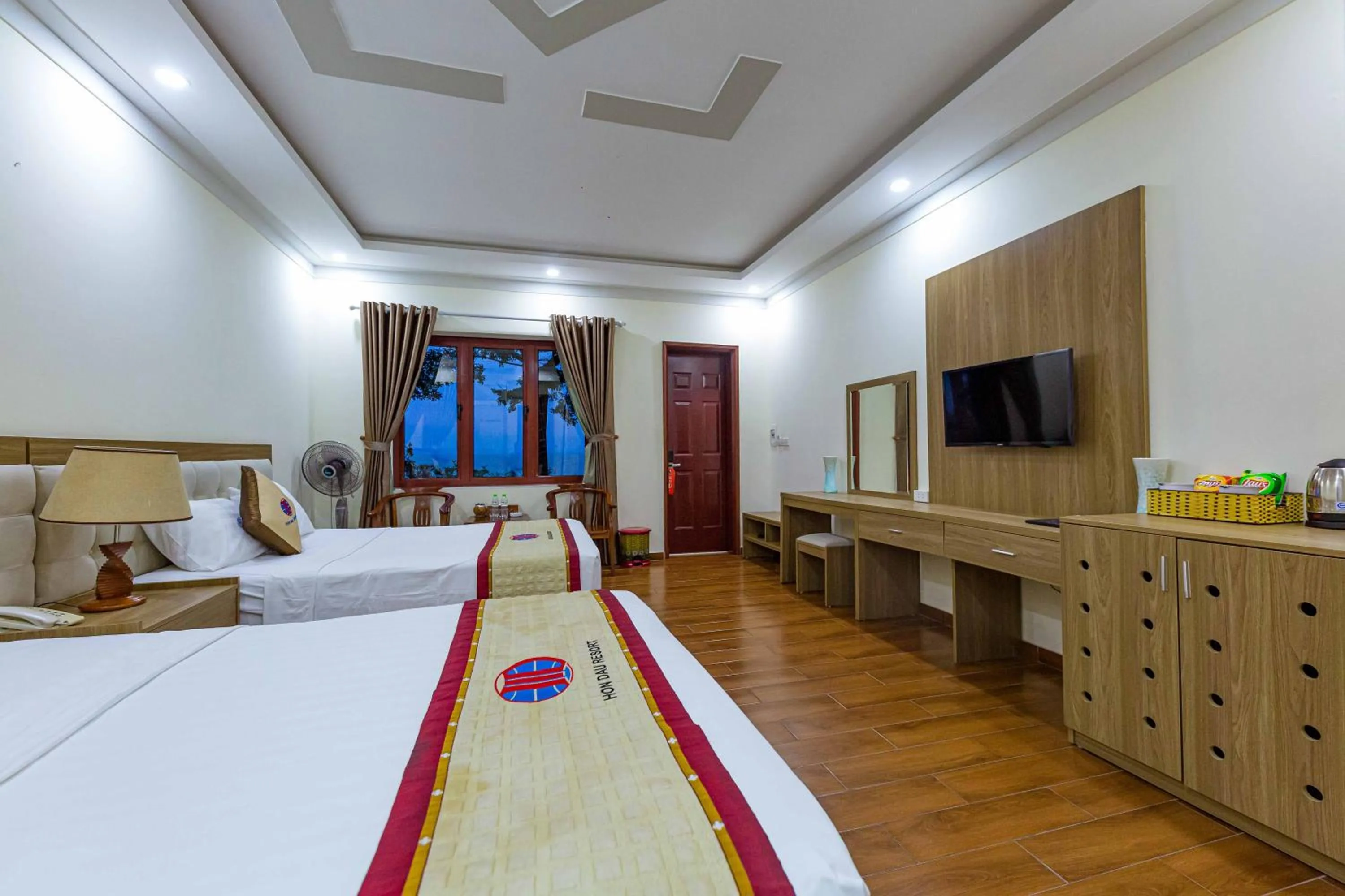 Bed in Hon Dau Resort