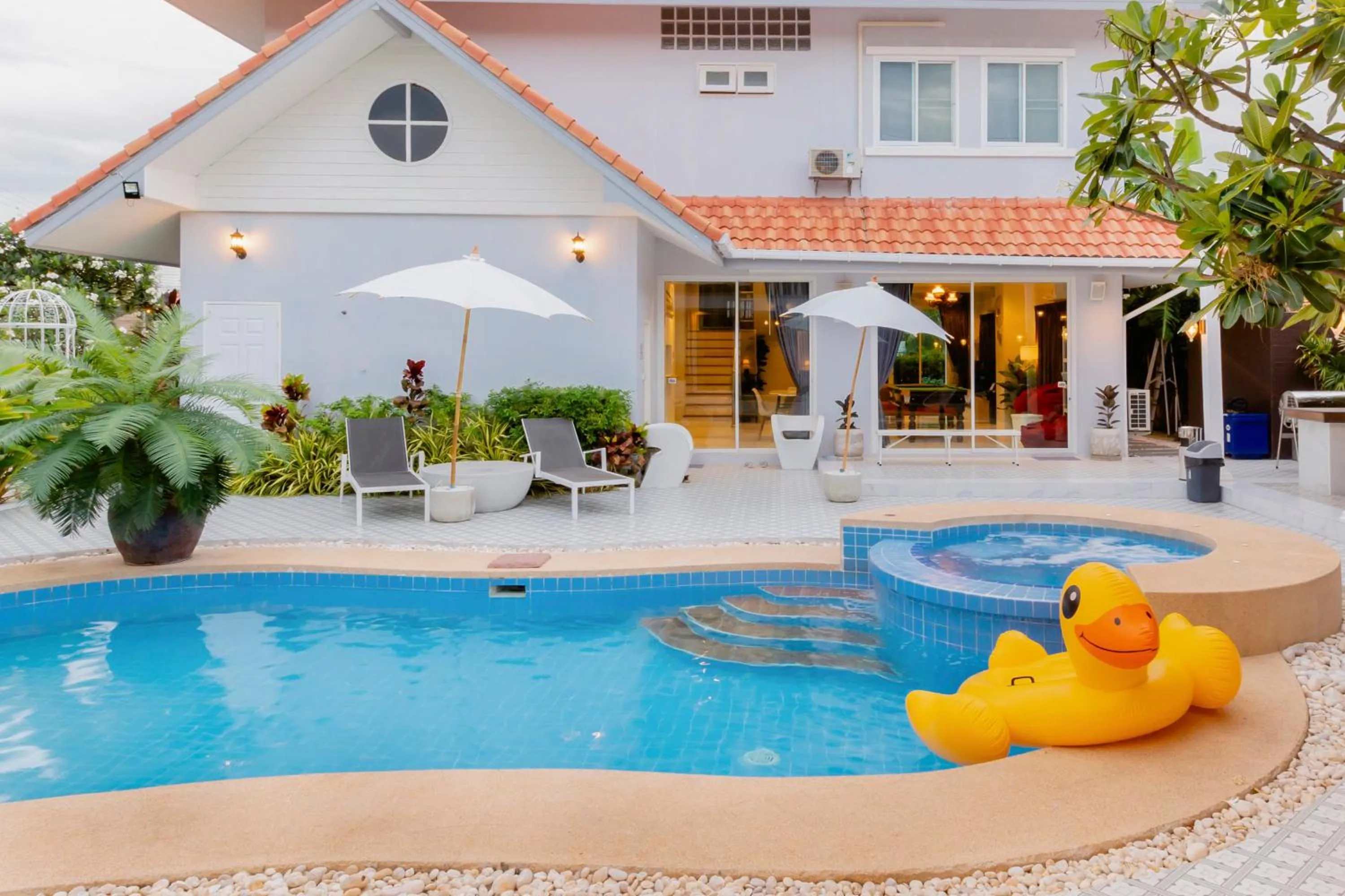 Swimming pool in Baan Kiang Lay Phu View Private Pool Villa in Central Hua Hin