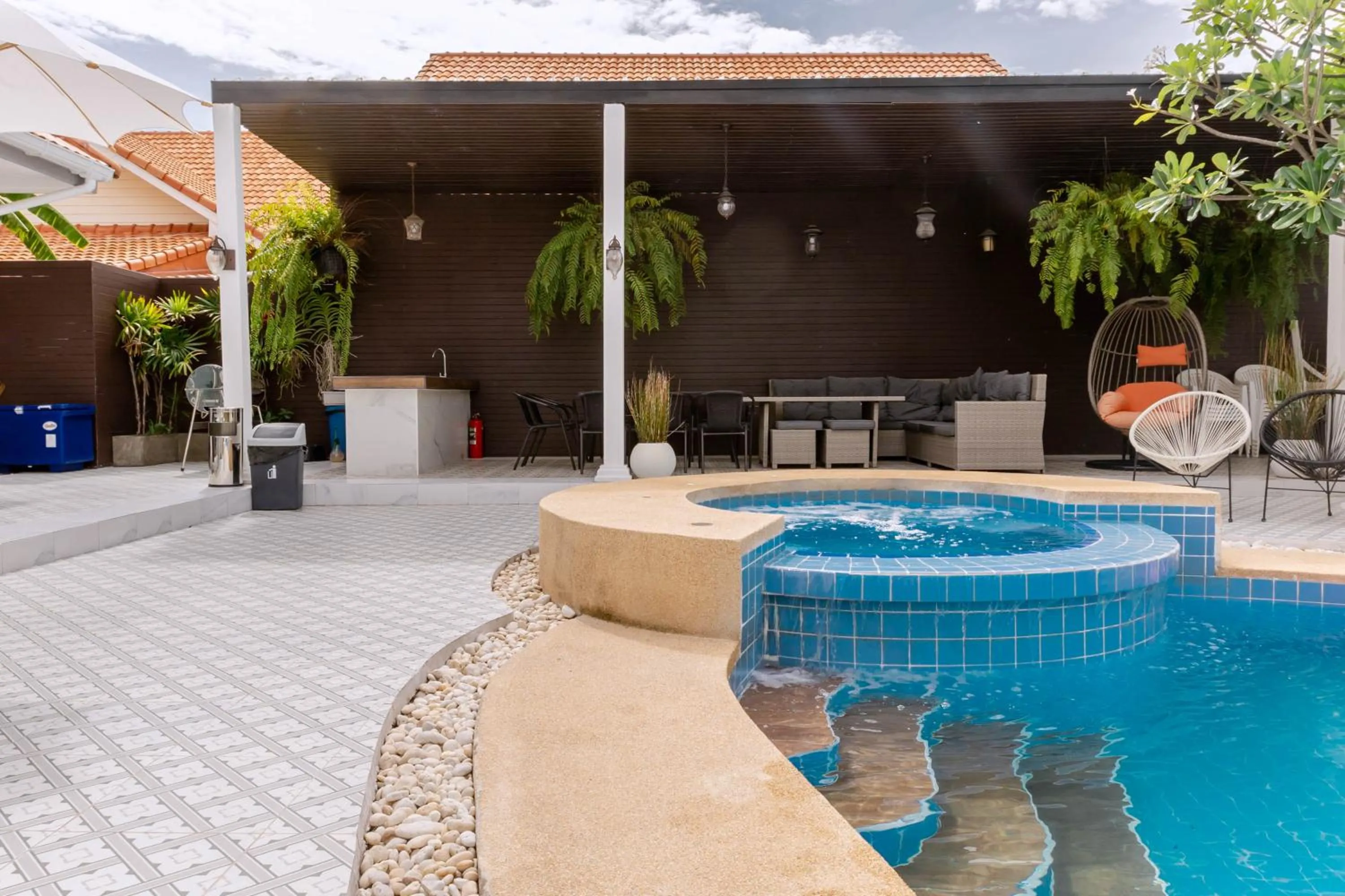 Swimming pool in Baan Kiang Lay Phu View Private Pool Villa in Central Hua Hin