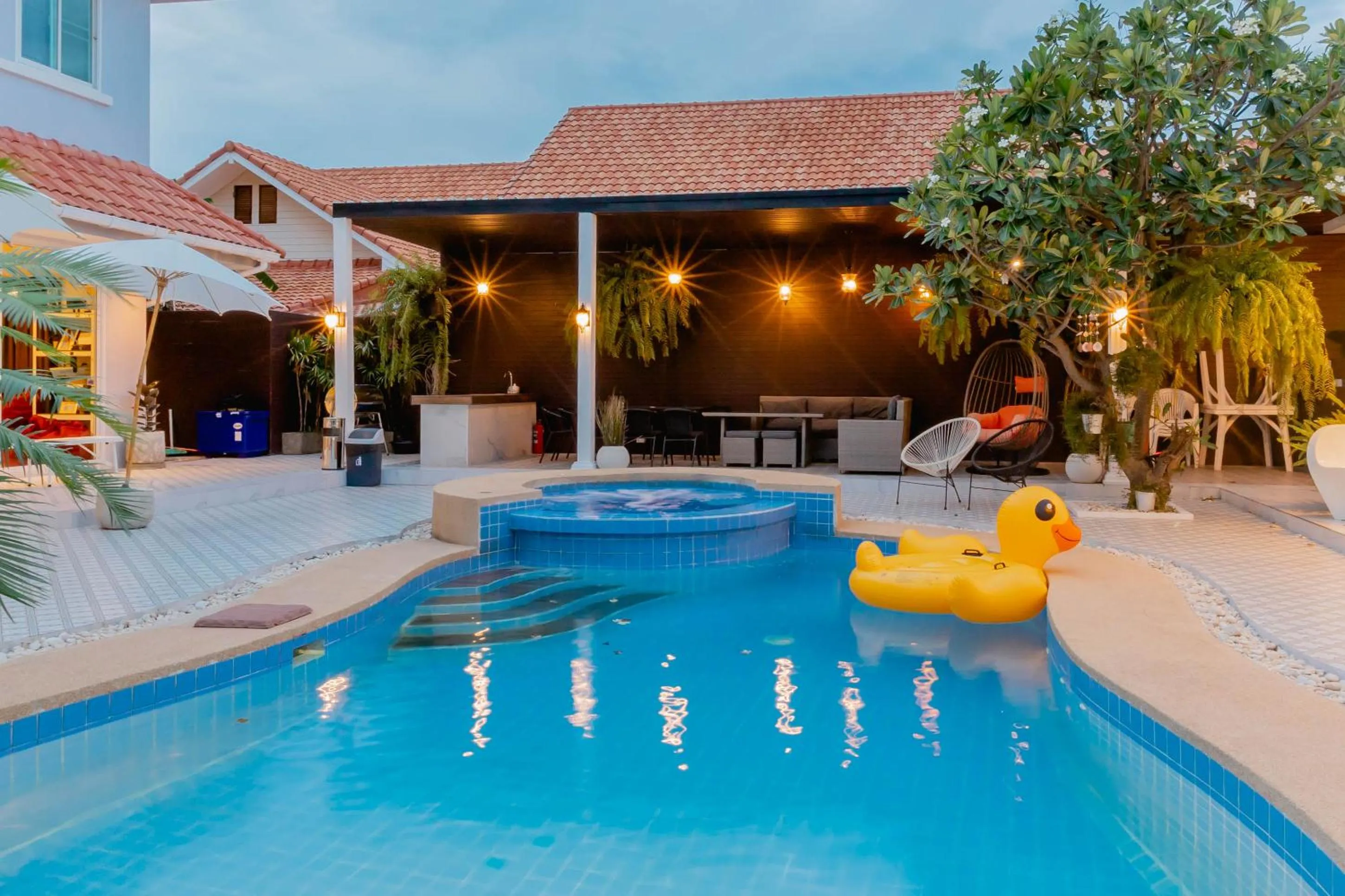 Swimming pool in Baan Kiang Lay Phu View Private Pool Villa in Central Hua Hin