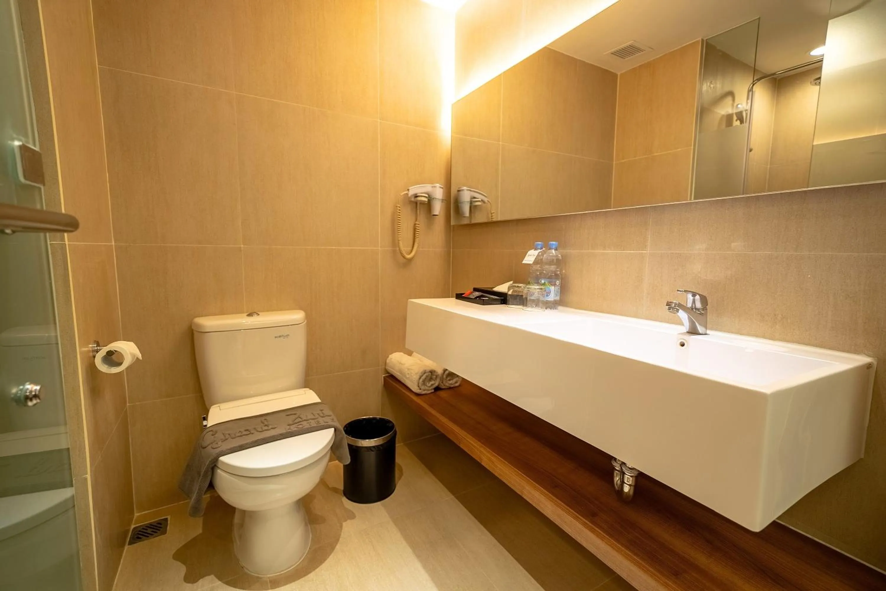 Bathroom in Grand Zuri Malioboro