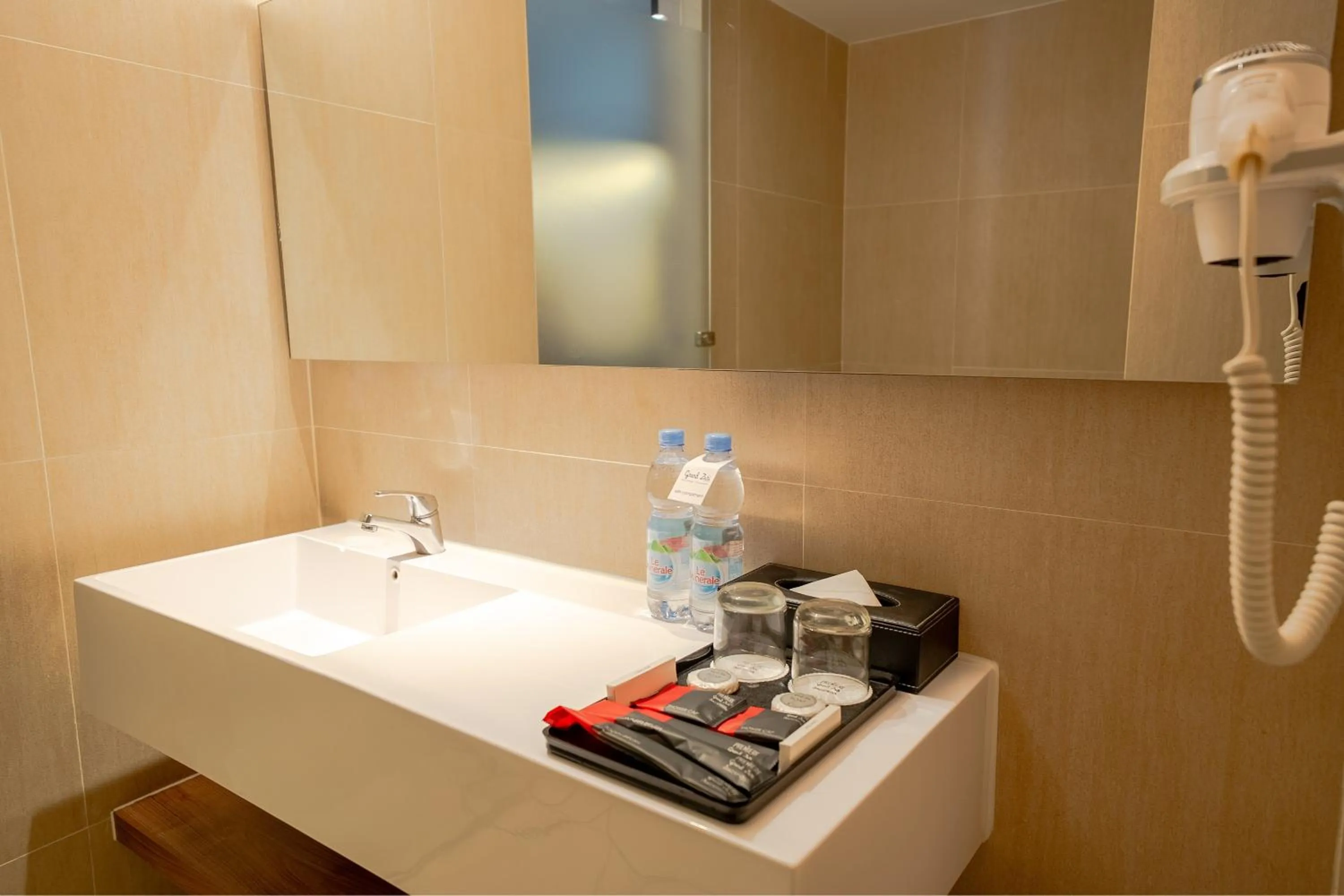 Bathroom in Grand Zuri Malioboro