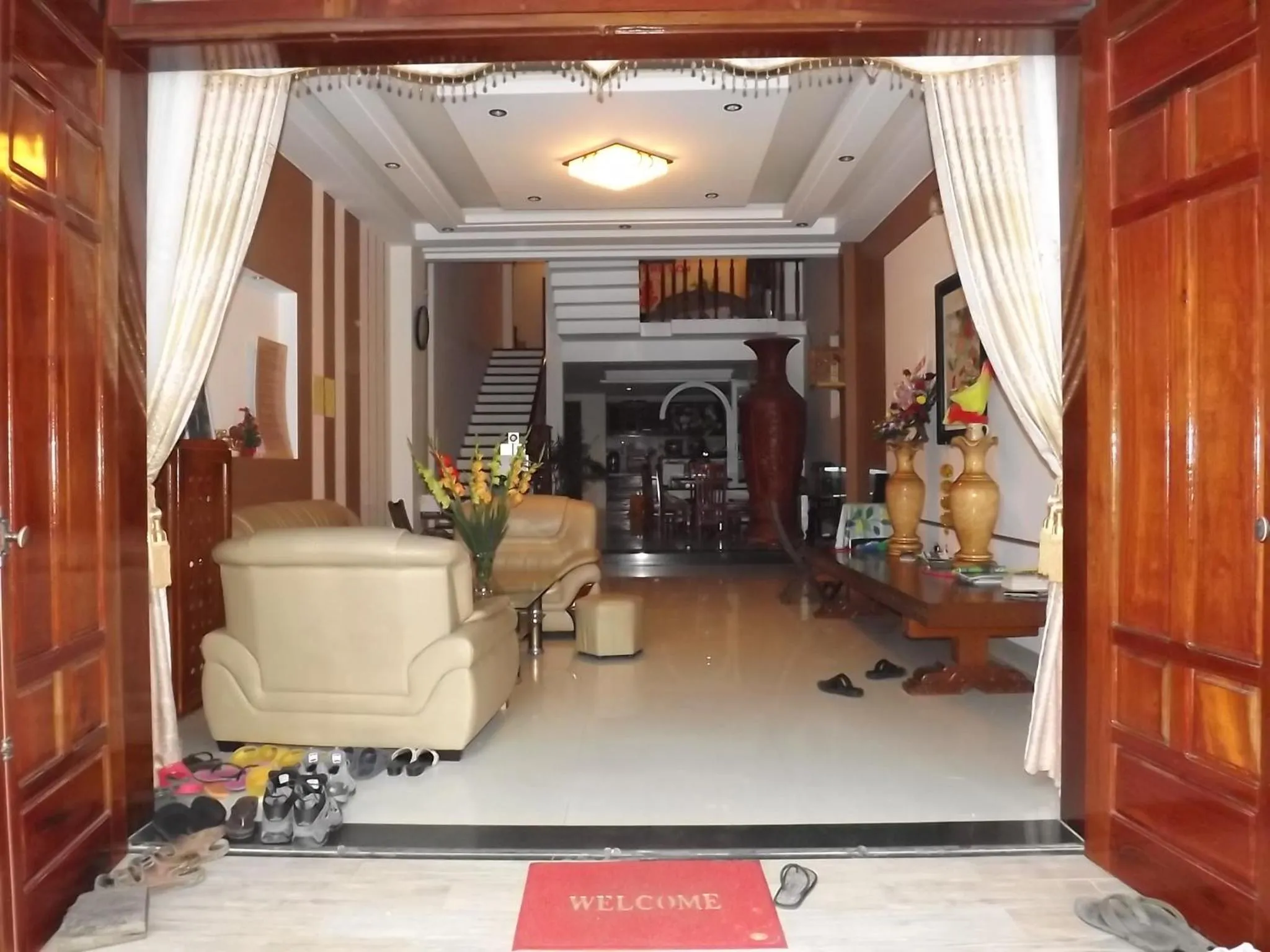 Living room in Hoang Thu Hostel