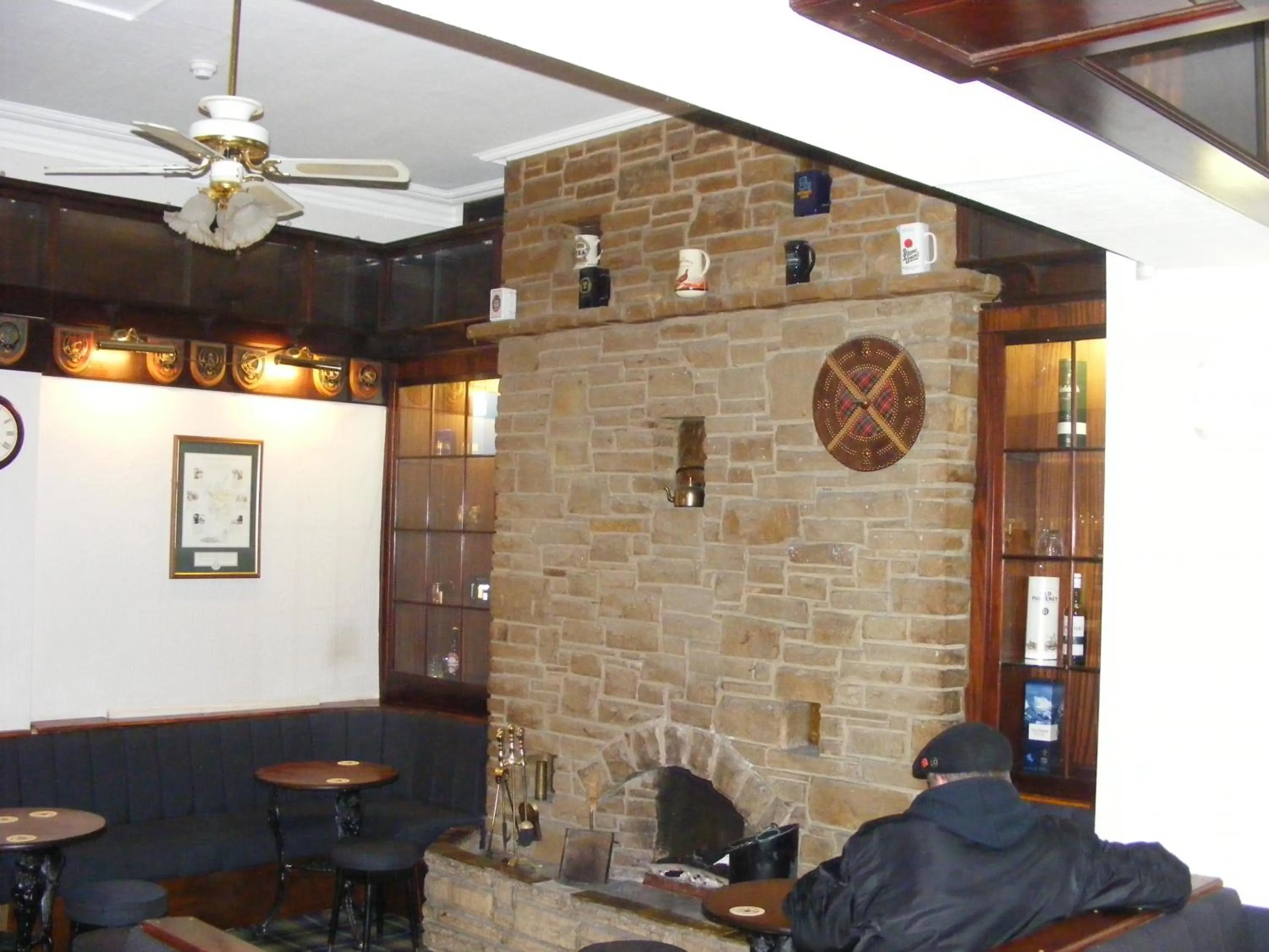 Lounge or bar in Highlander Hotel