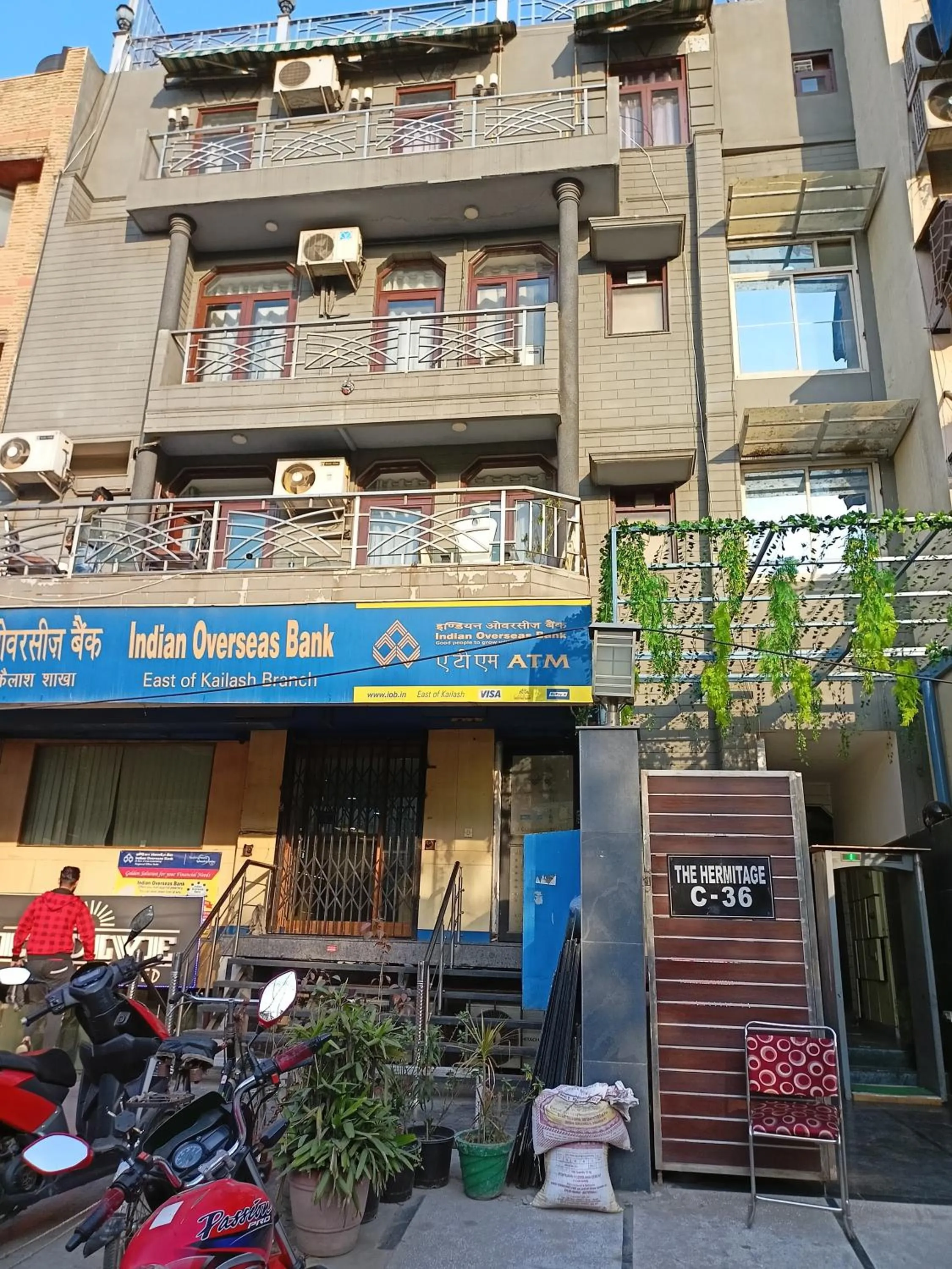 Property building in Hermitage by The Cosy Hotels Near Lotus Temple