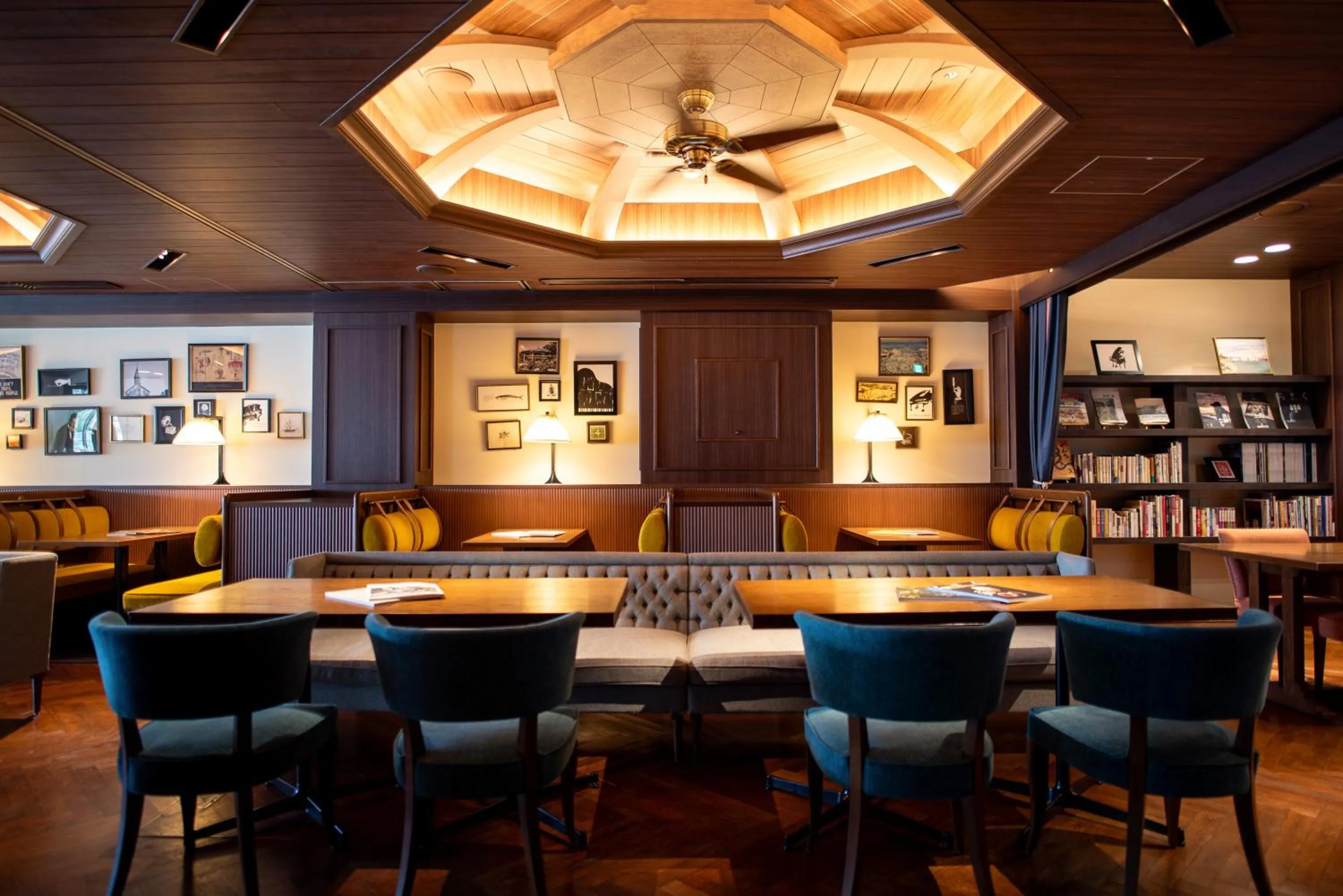 Communal lounge/ TV room in Setre Glover's House Nagasaki