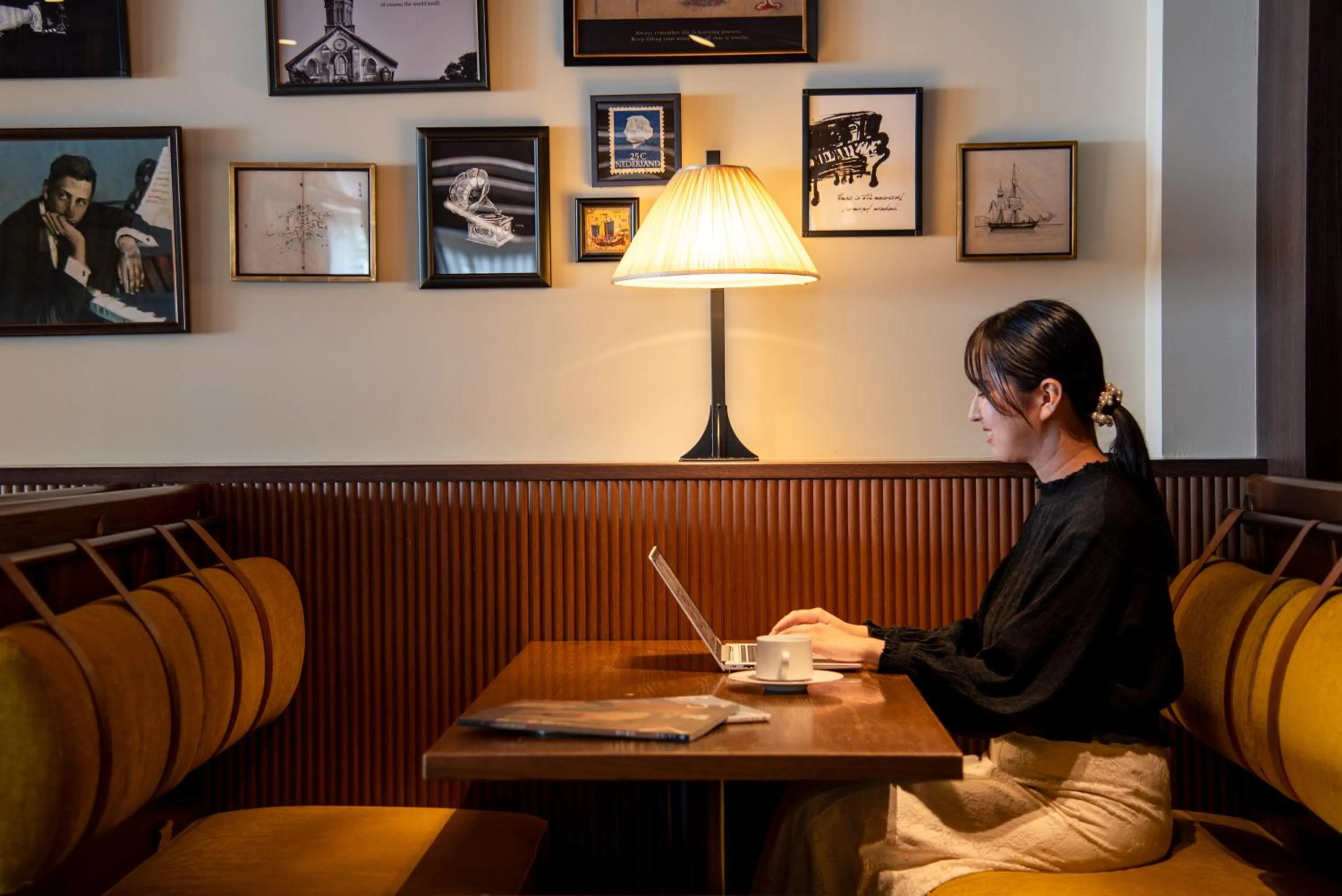 Communal lounge/ TV room in Setre Glover's House Nagasaki