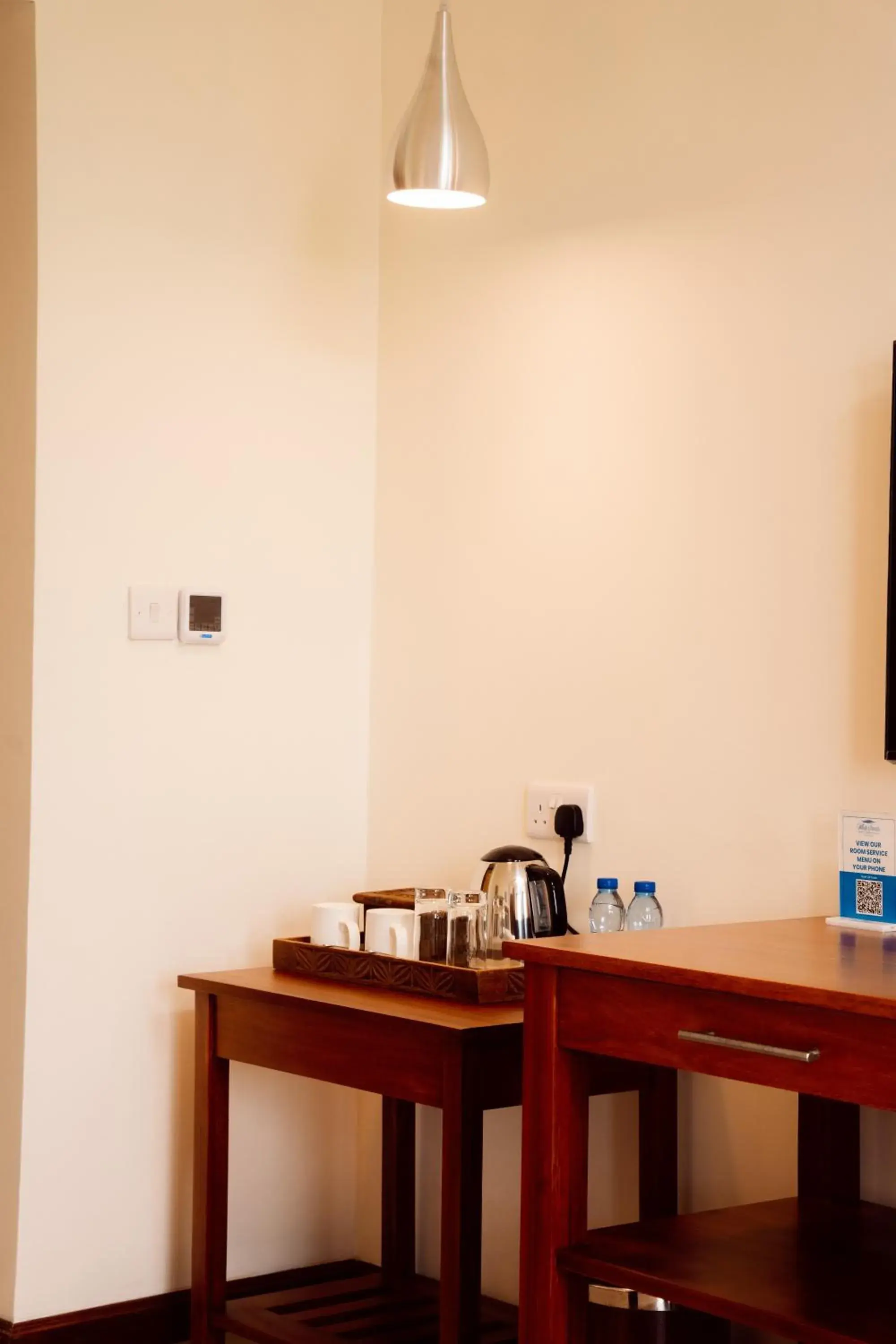 Standard Twin Room in White Sands Hotel Standard Twin Room in White Sands Hotel