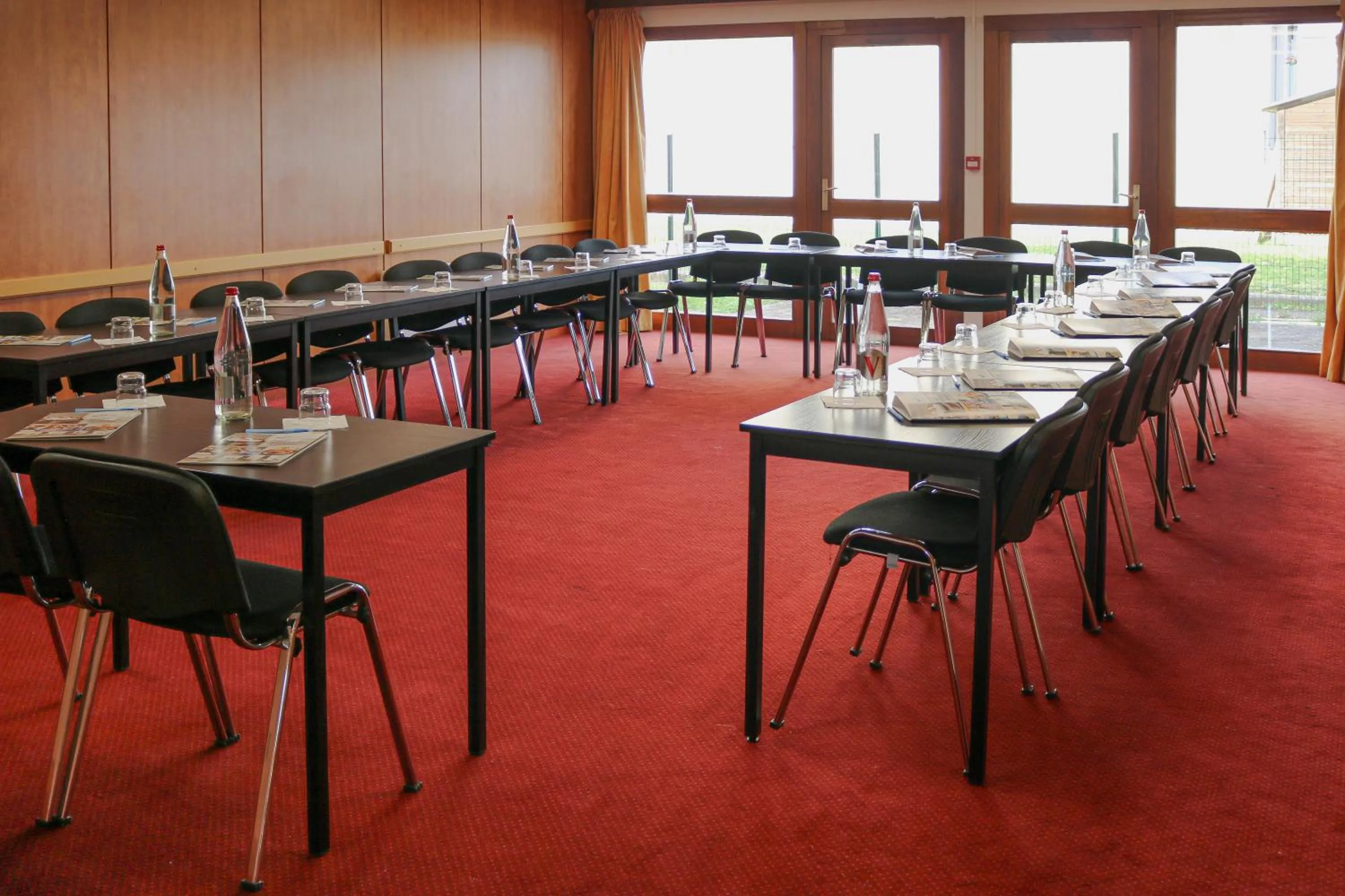 Meeting/conference room in Brit Hotel Agen - L'Aquitaine