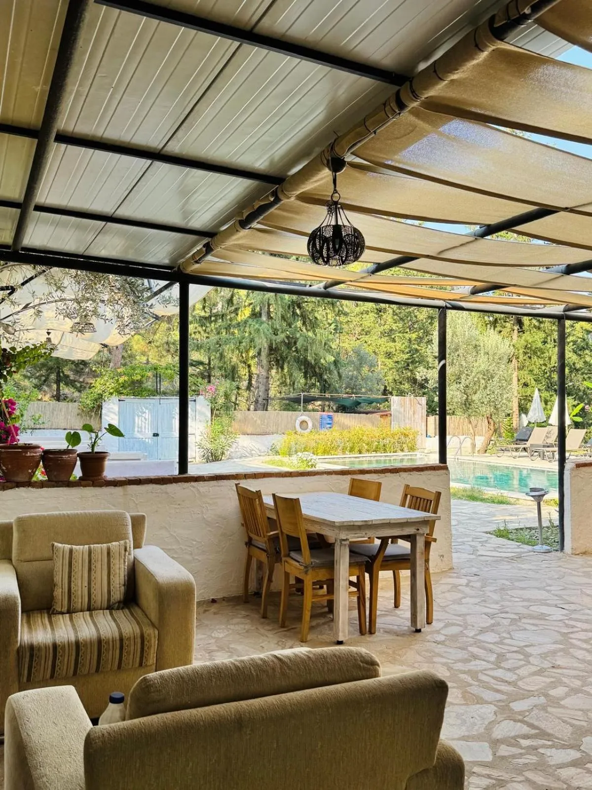 Seating area in KiDRAK OTEL MONTENEGRO-1