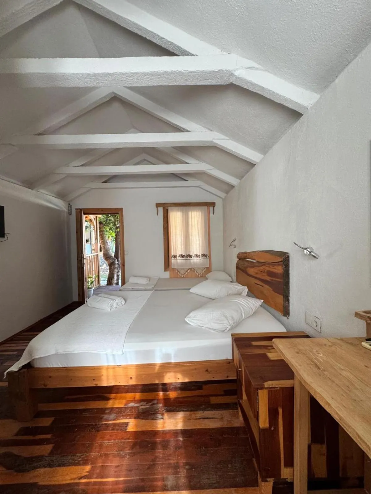 Bed in KiDRAK OTEL MONTENEGRO-1